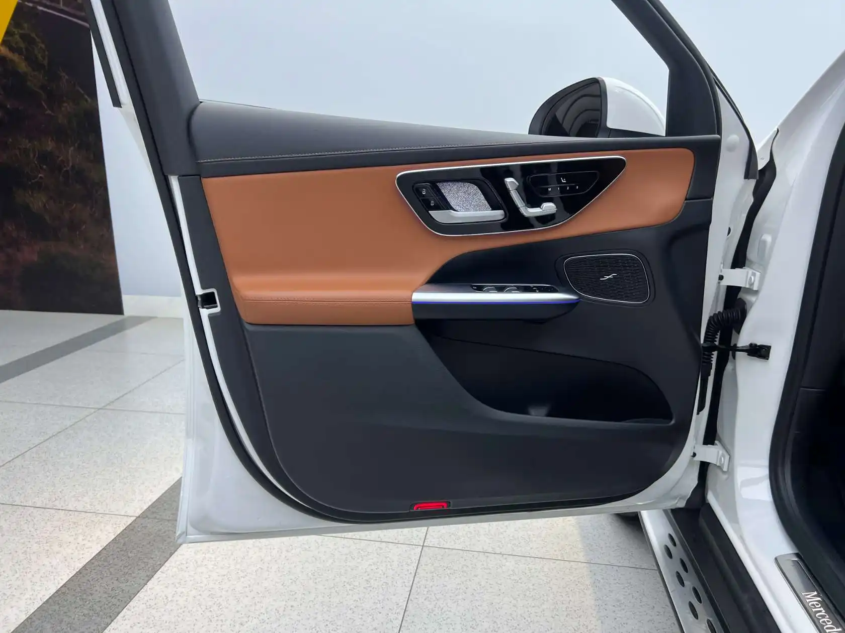 Mercedes-Benz GLC 300 L, 2023 10