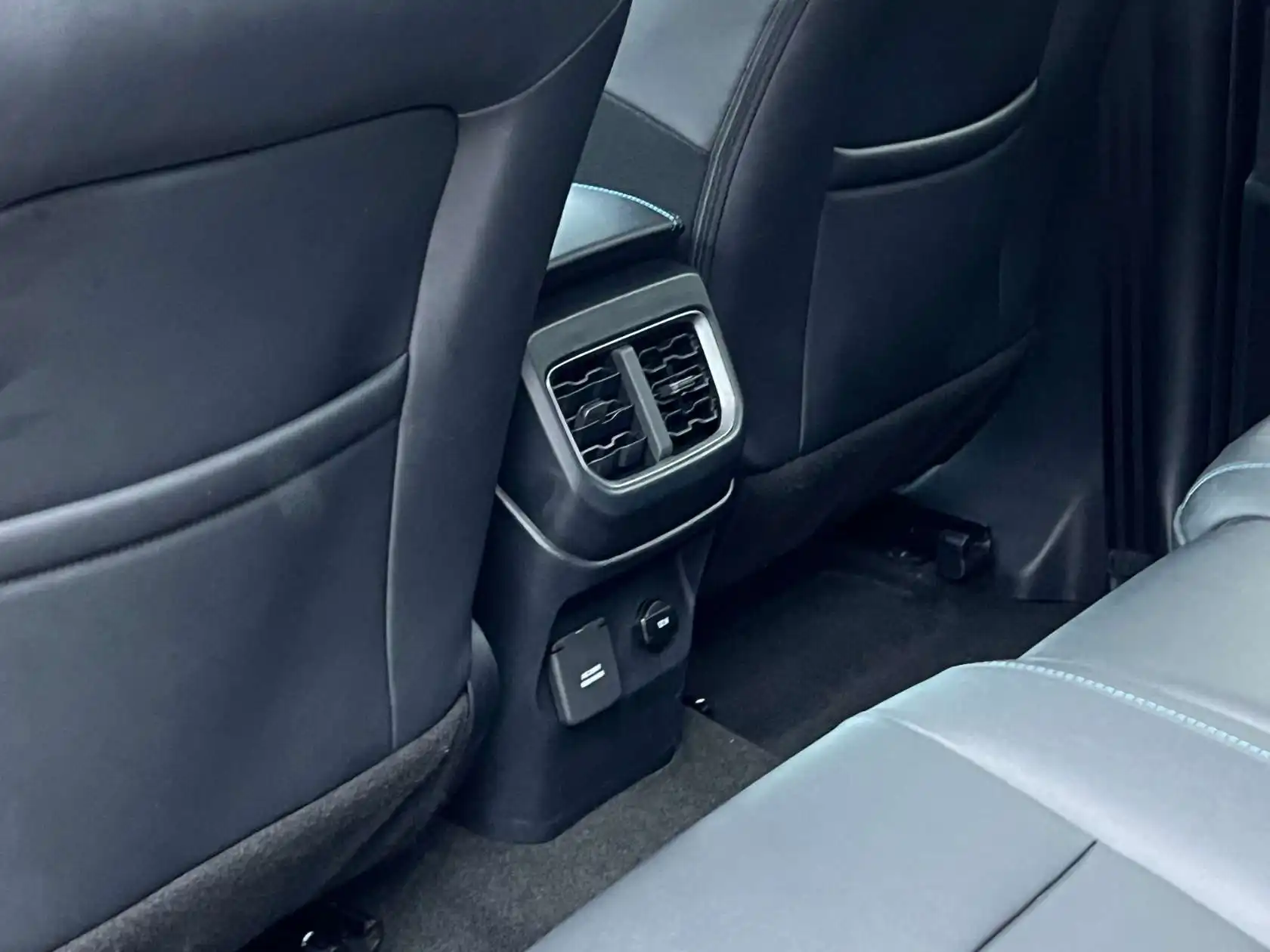 Ford Ranger, 2024 14