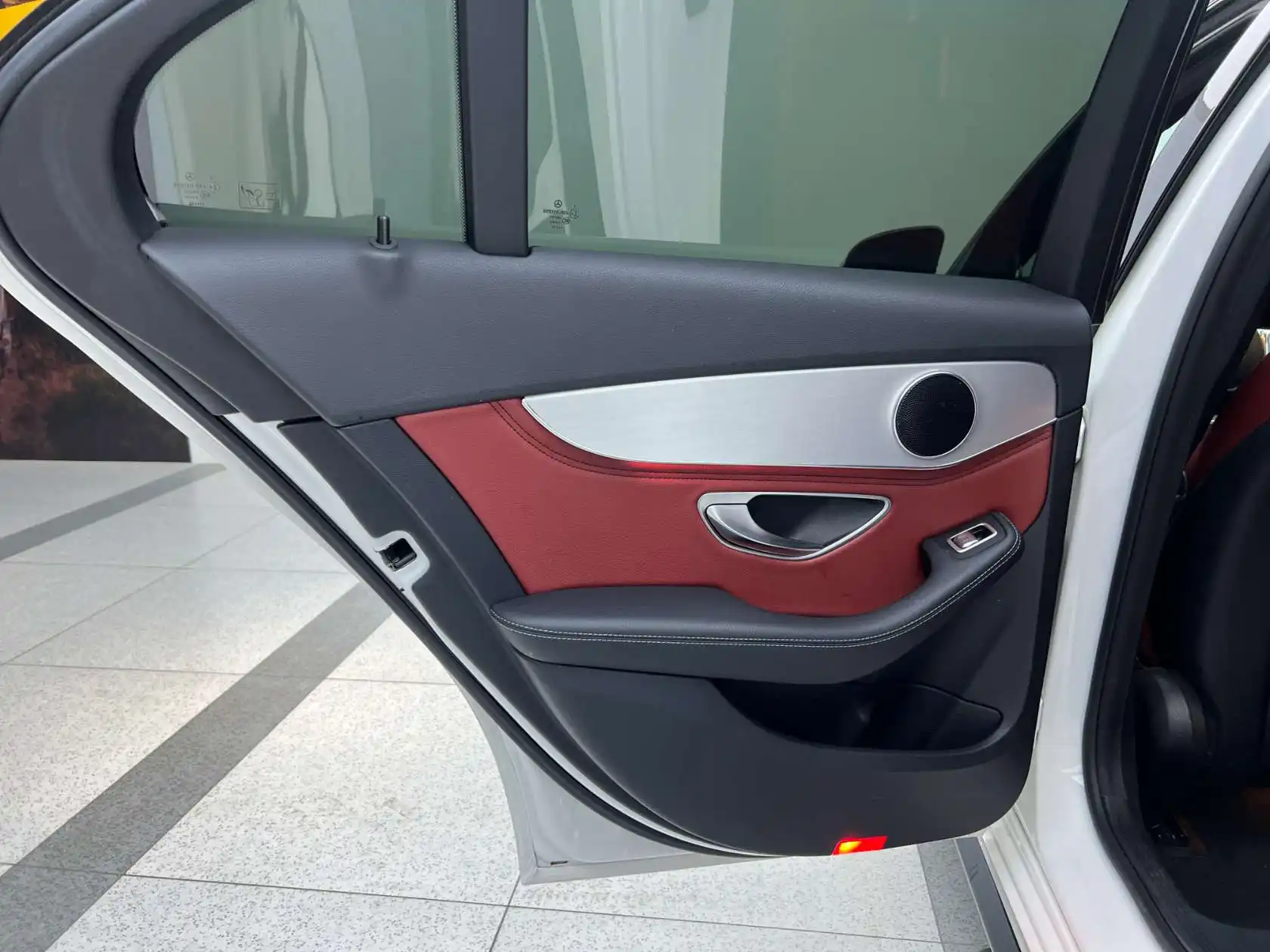 Mercedes-Benz C 260, 2019 14