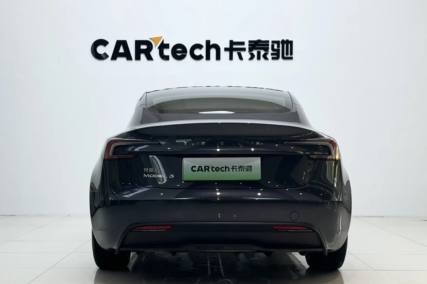 Tesla Model 3, 2024 4