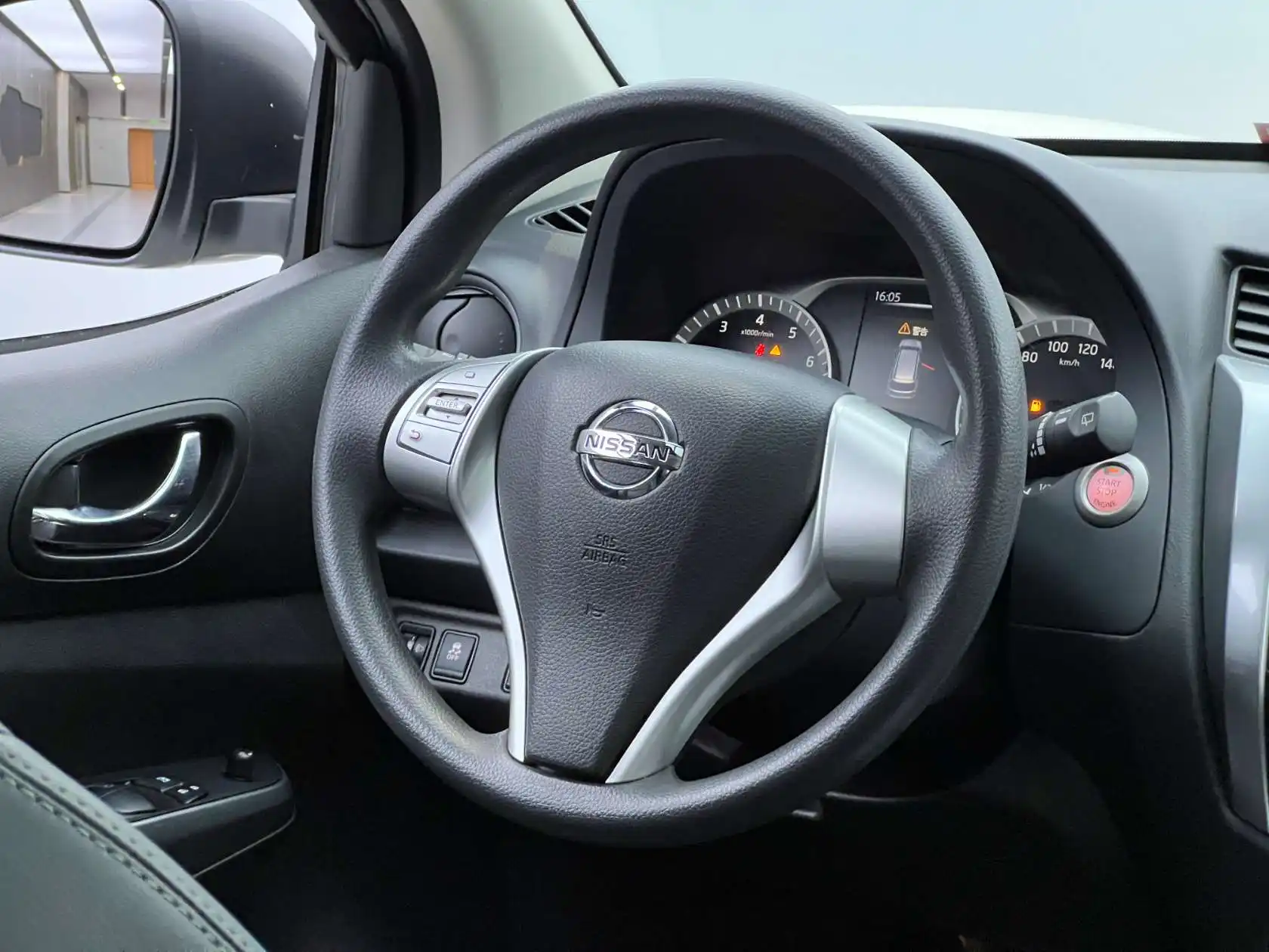 Nissan Terra, 2020 23