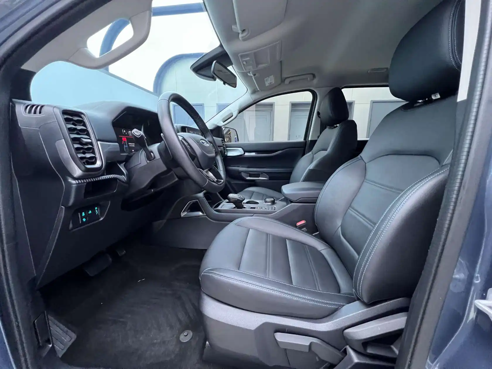 Ford Ranger, 2024 10