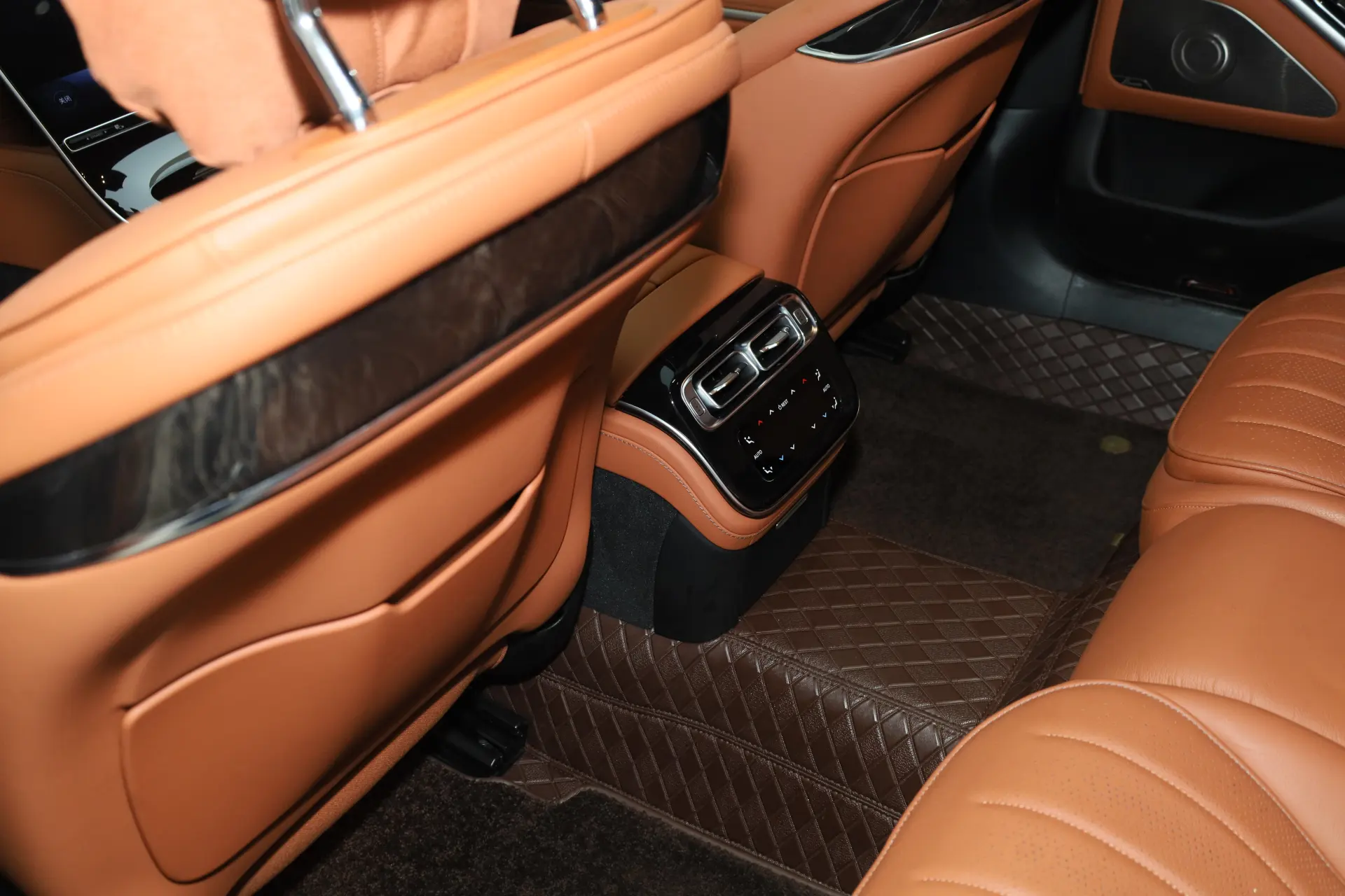 Mercedes-Benz S 400 L, 2024 24