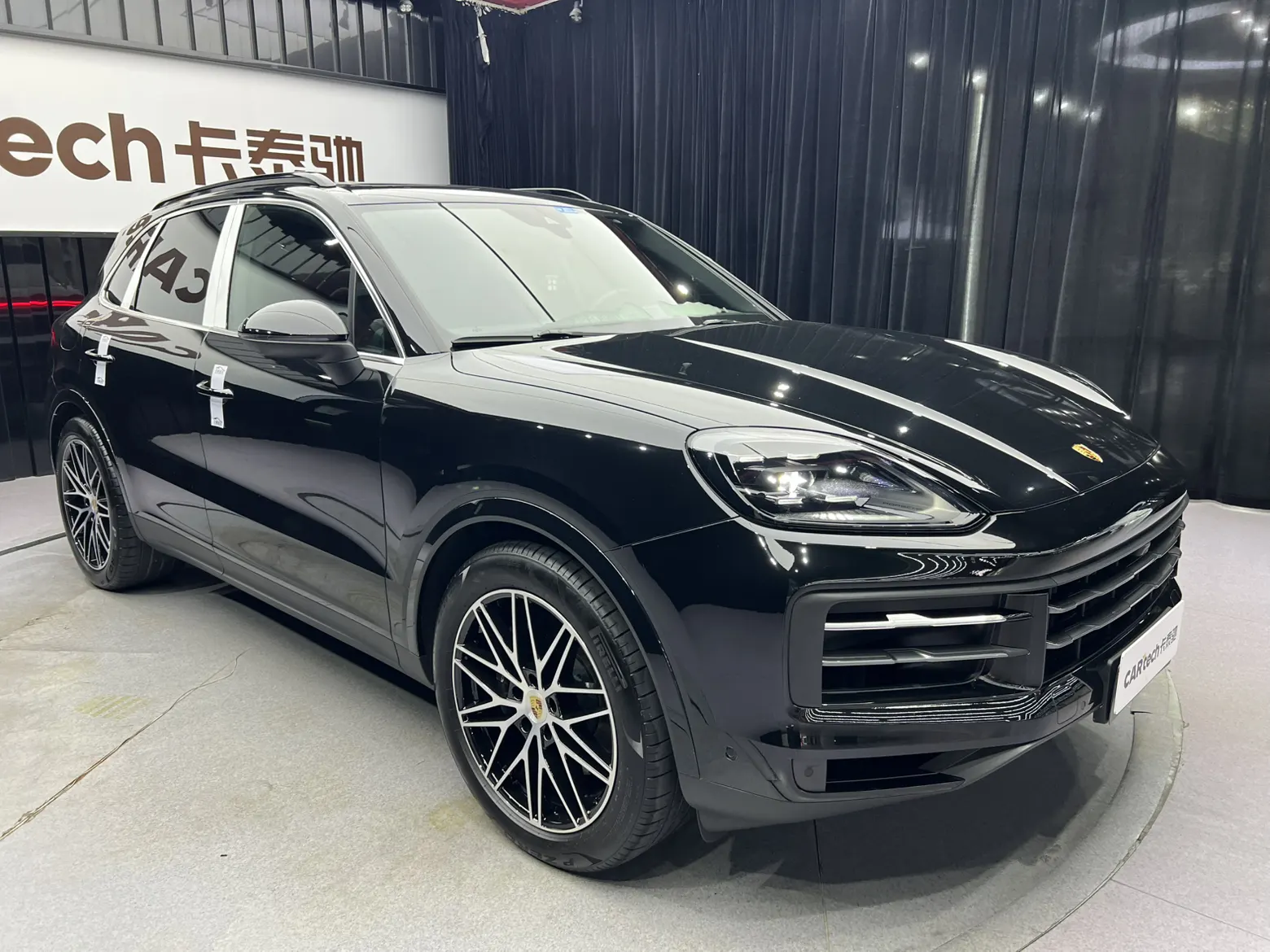 Porsche Cayenne, 2025 2