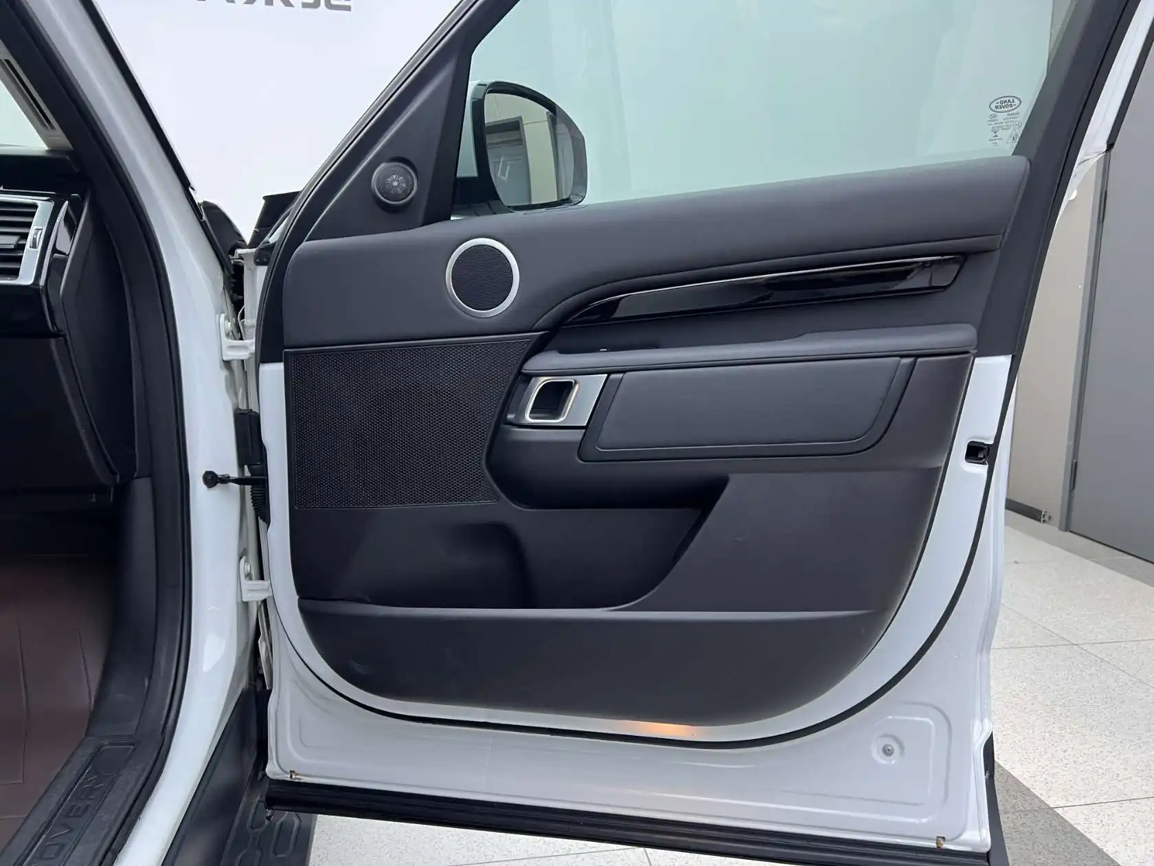 Land Rover Discovery, 2019 21