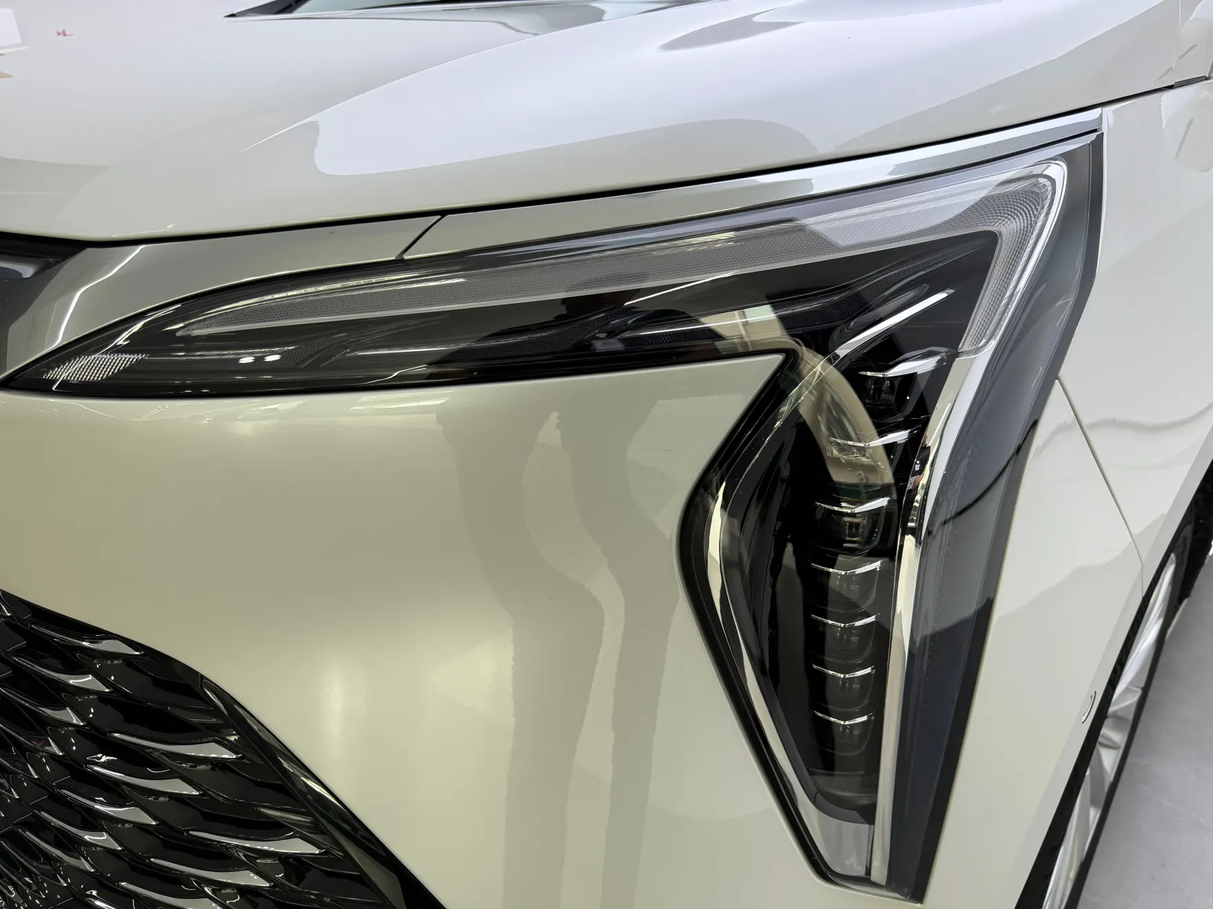 Buick Century, 2025 9