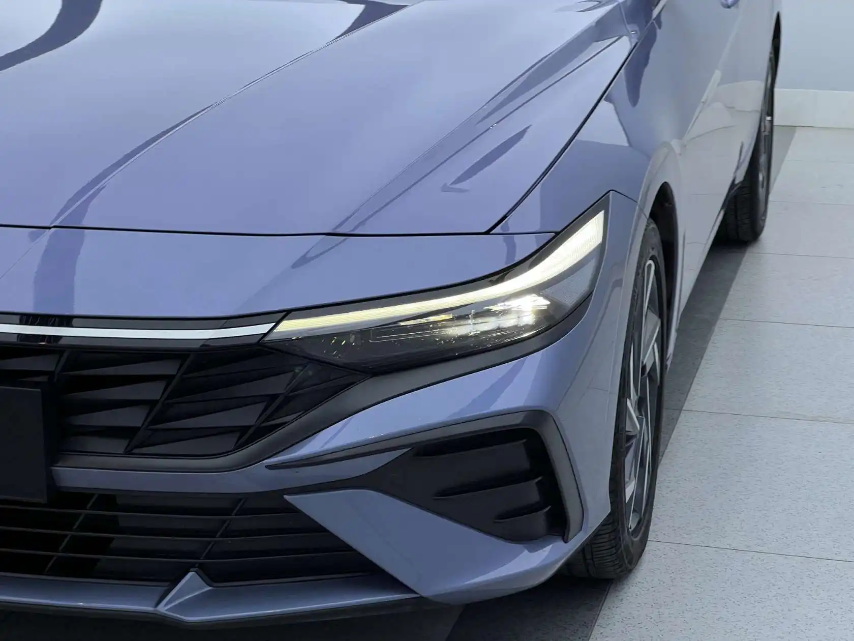 Hyundai Elantra, 2024 все фото