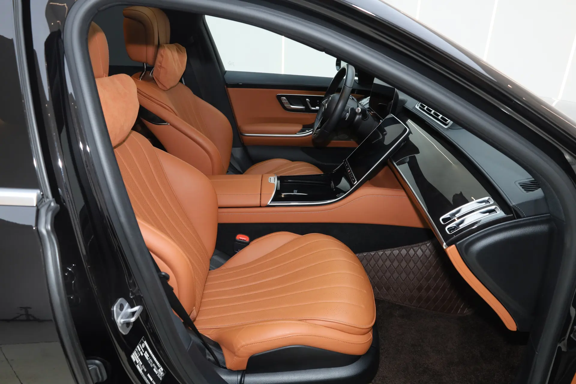 Mercedes-Benz S 400 L, 2024 18