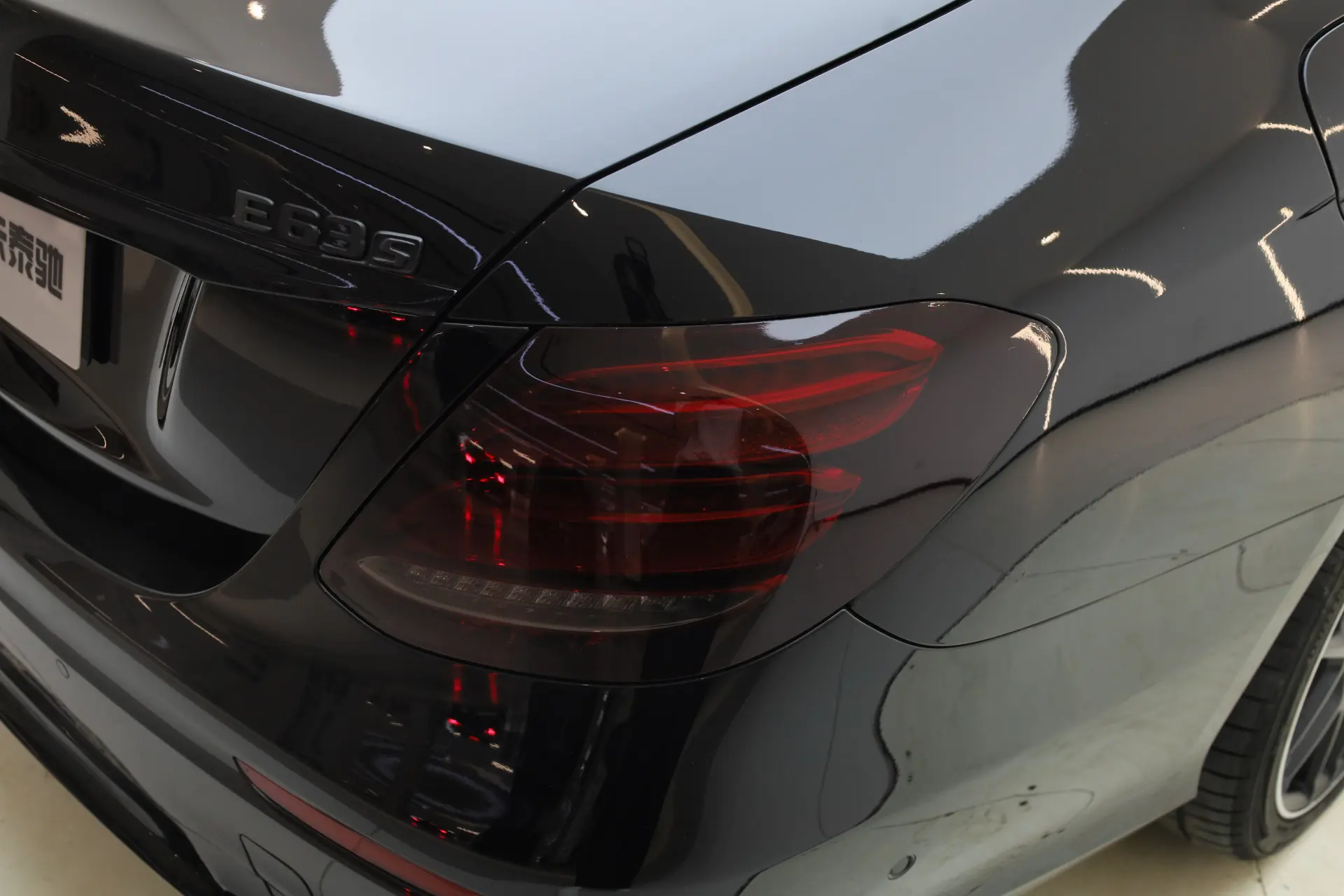 Mercedes-Benz E 300 L, 2020 10
