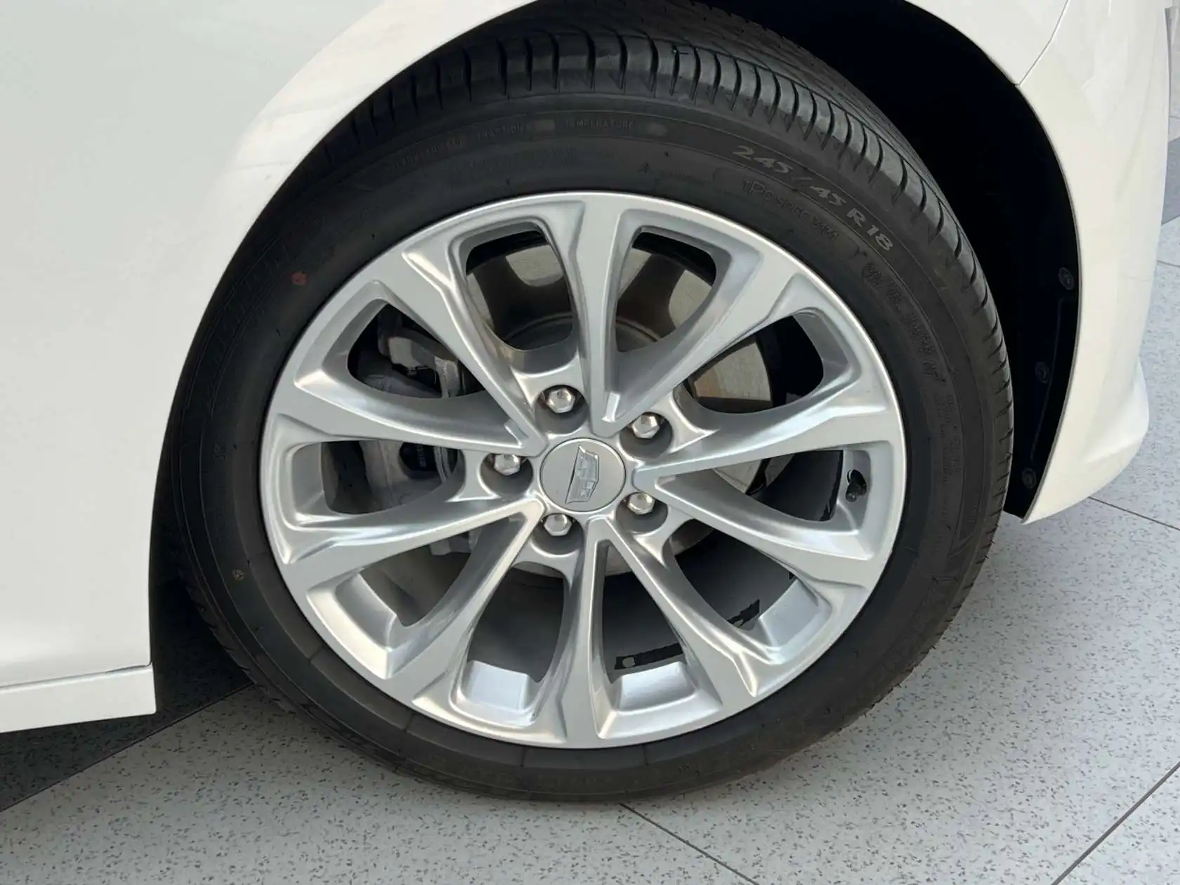 Cadillac CT5, 2023 32