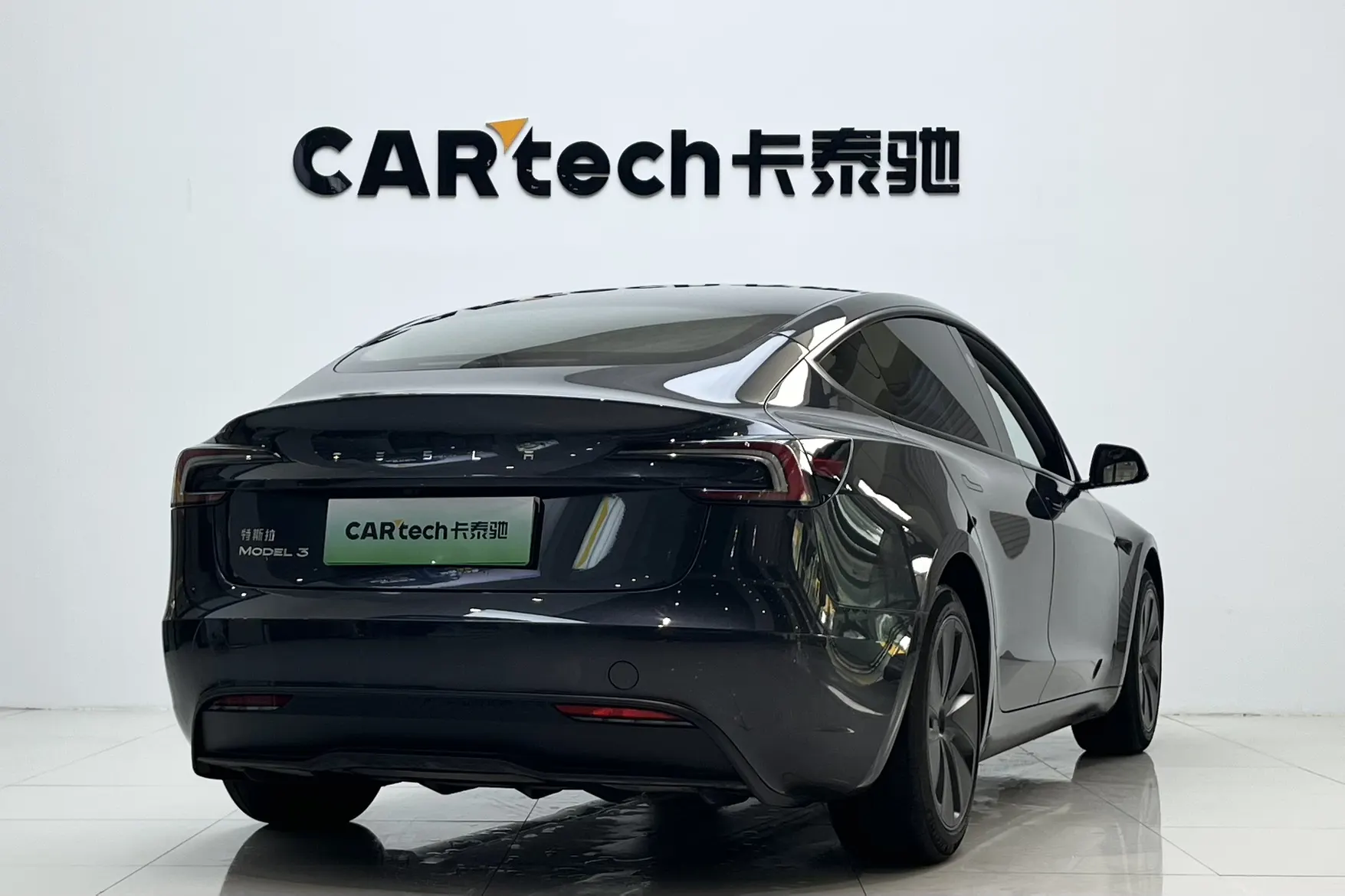 Tesla Model 3, 2024 3