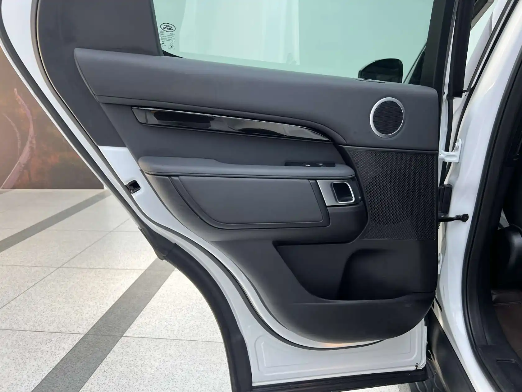 Land Rover Discovery, 2019 15