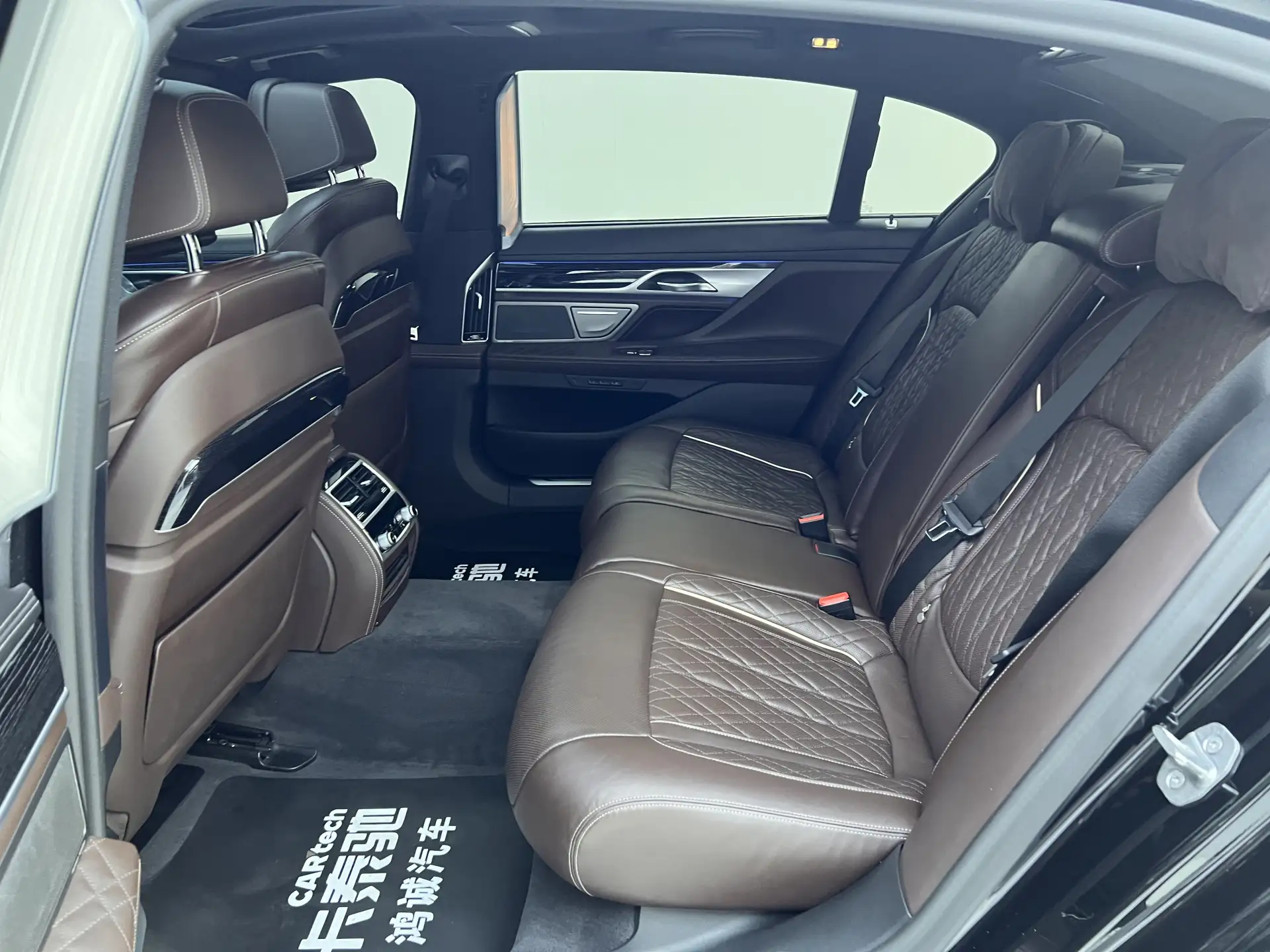 BMW 740Li, 2021 20