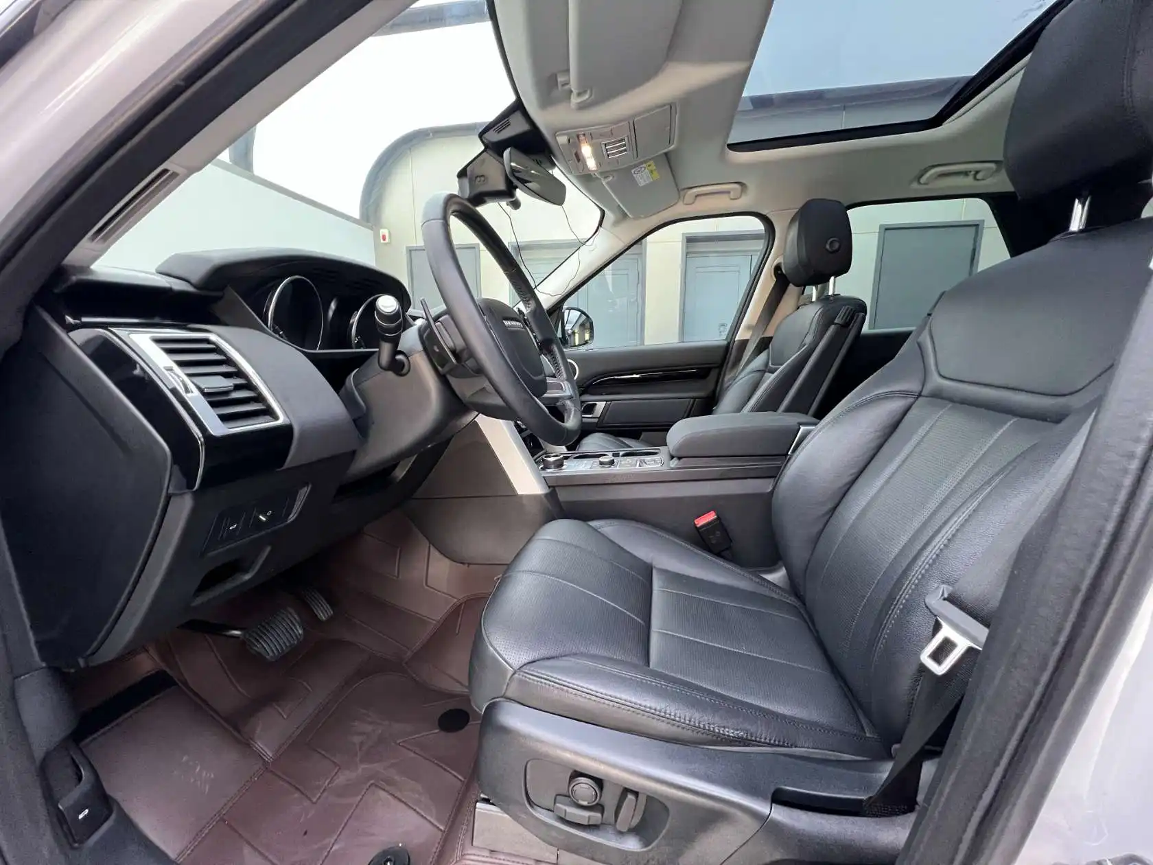 Land Rover Discovery, 2019 11