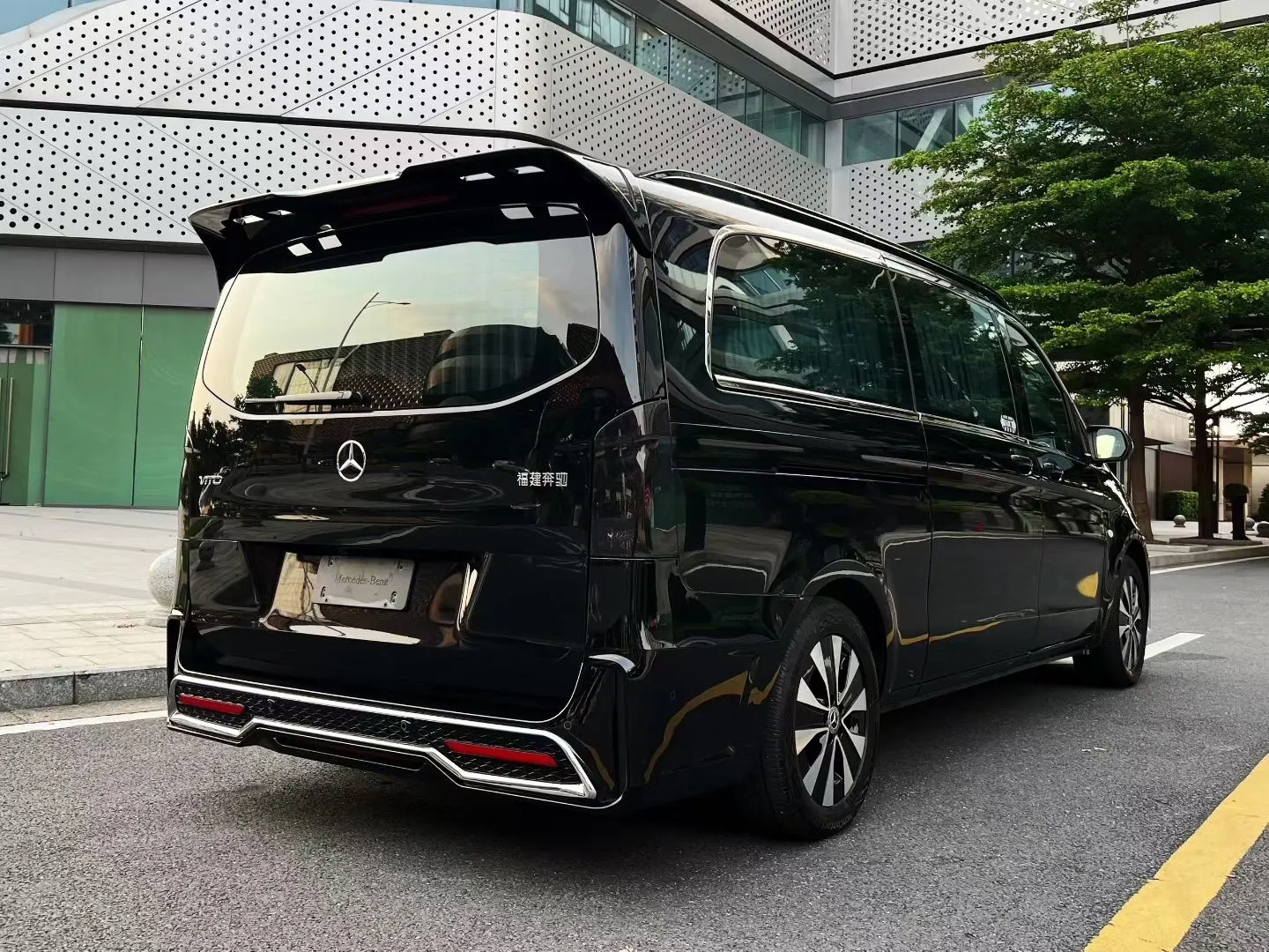 Mercedes-Benz Vito, 2023 3