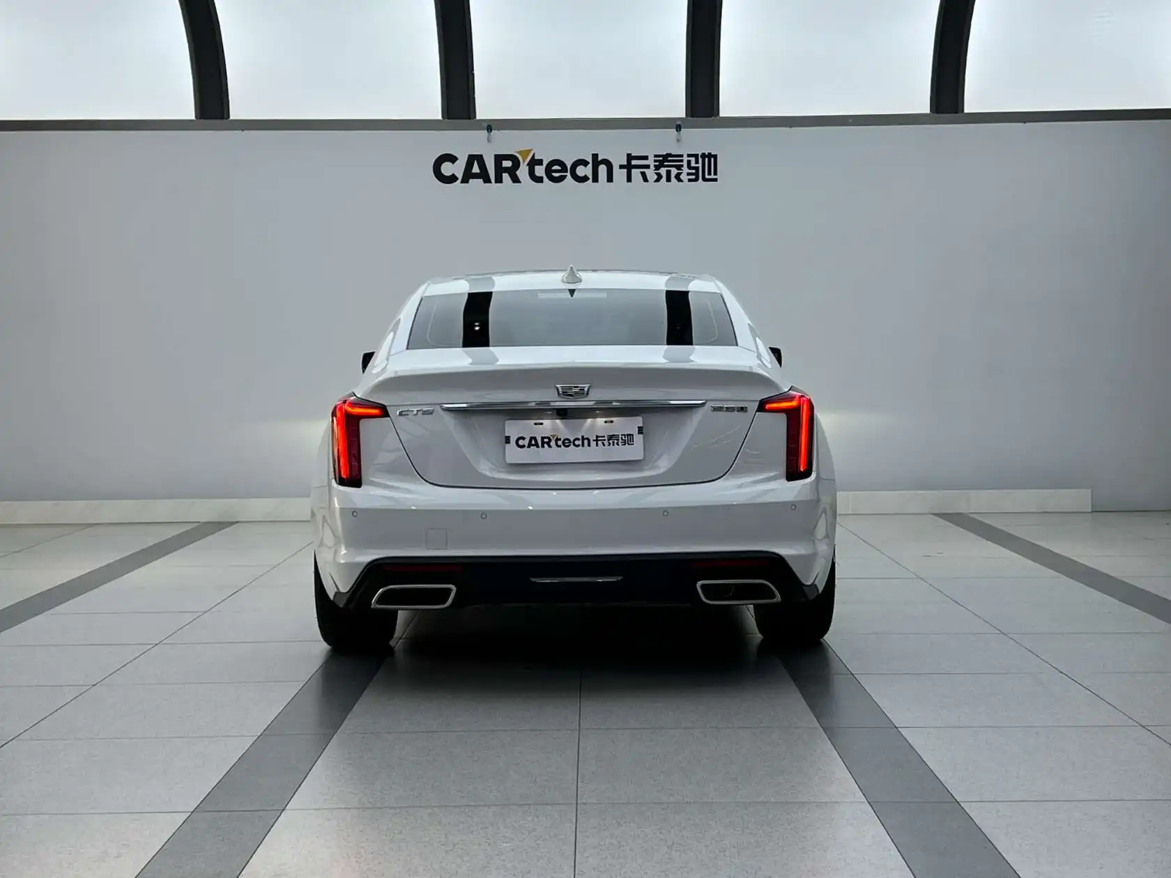 Cadillac CT5, 2023 3