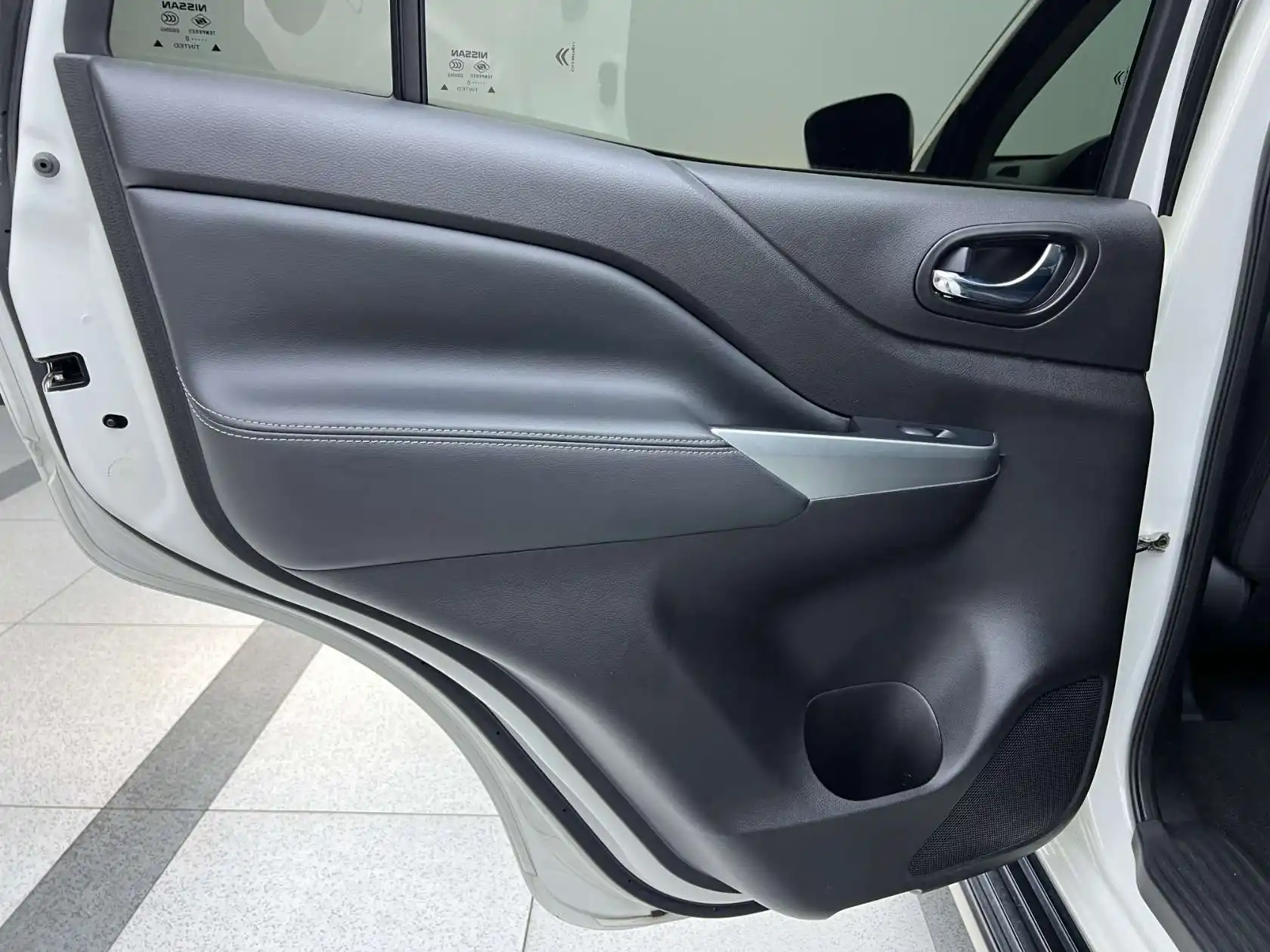 Nissan Terra, 2020 14