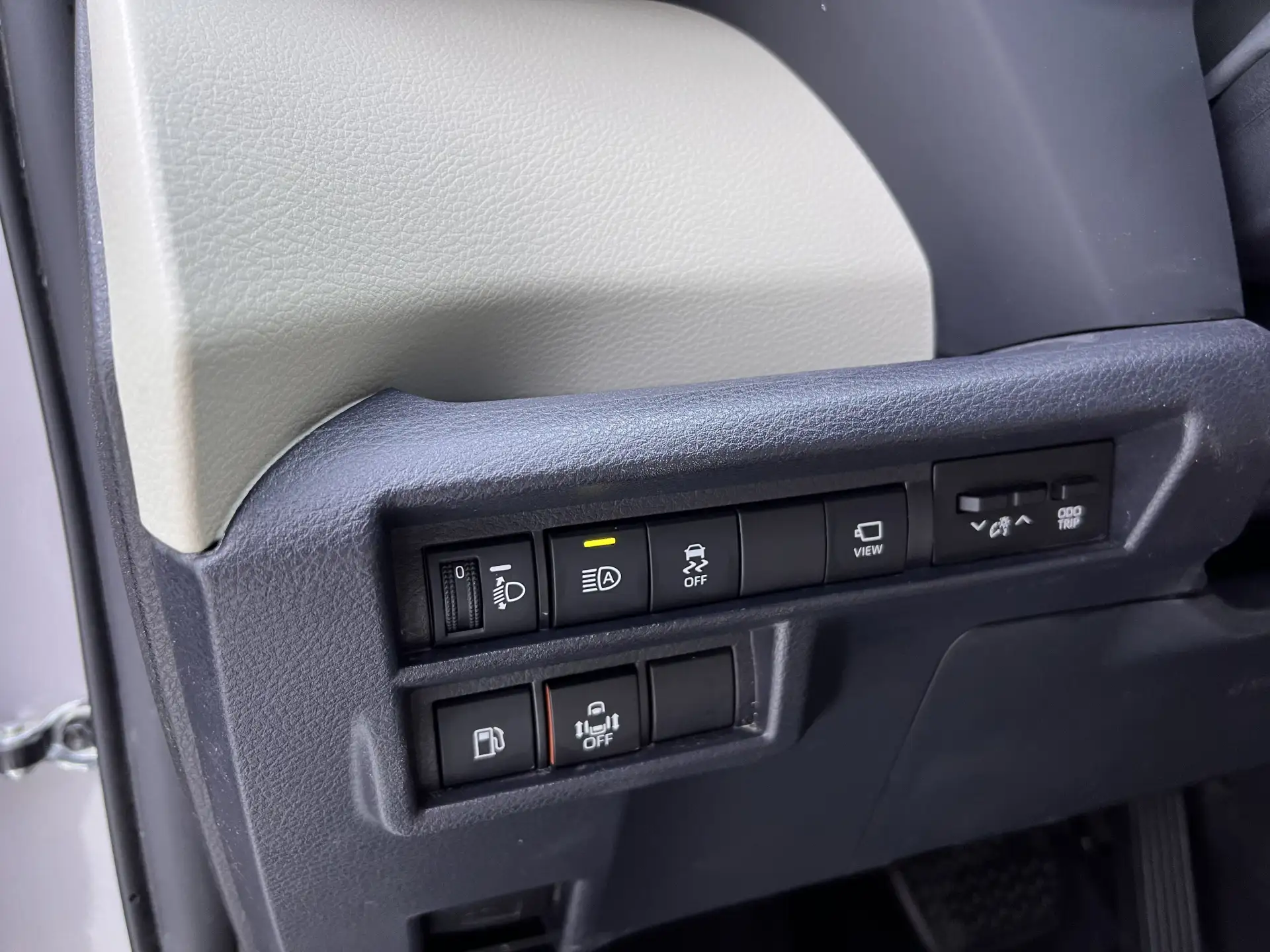 Toyota Granvia, 2024 26