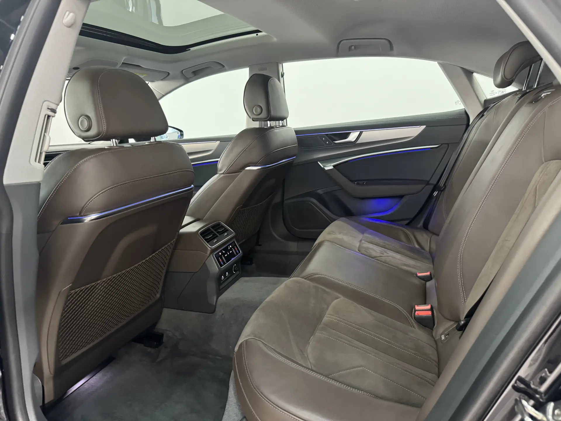 Audi A7L 45 TFSI, 2024 7