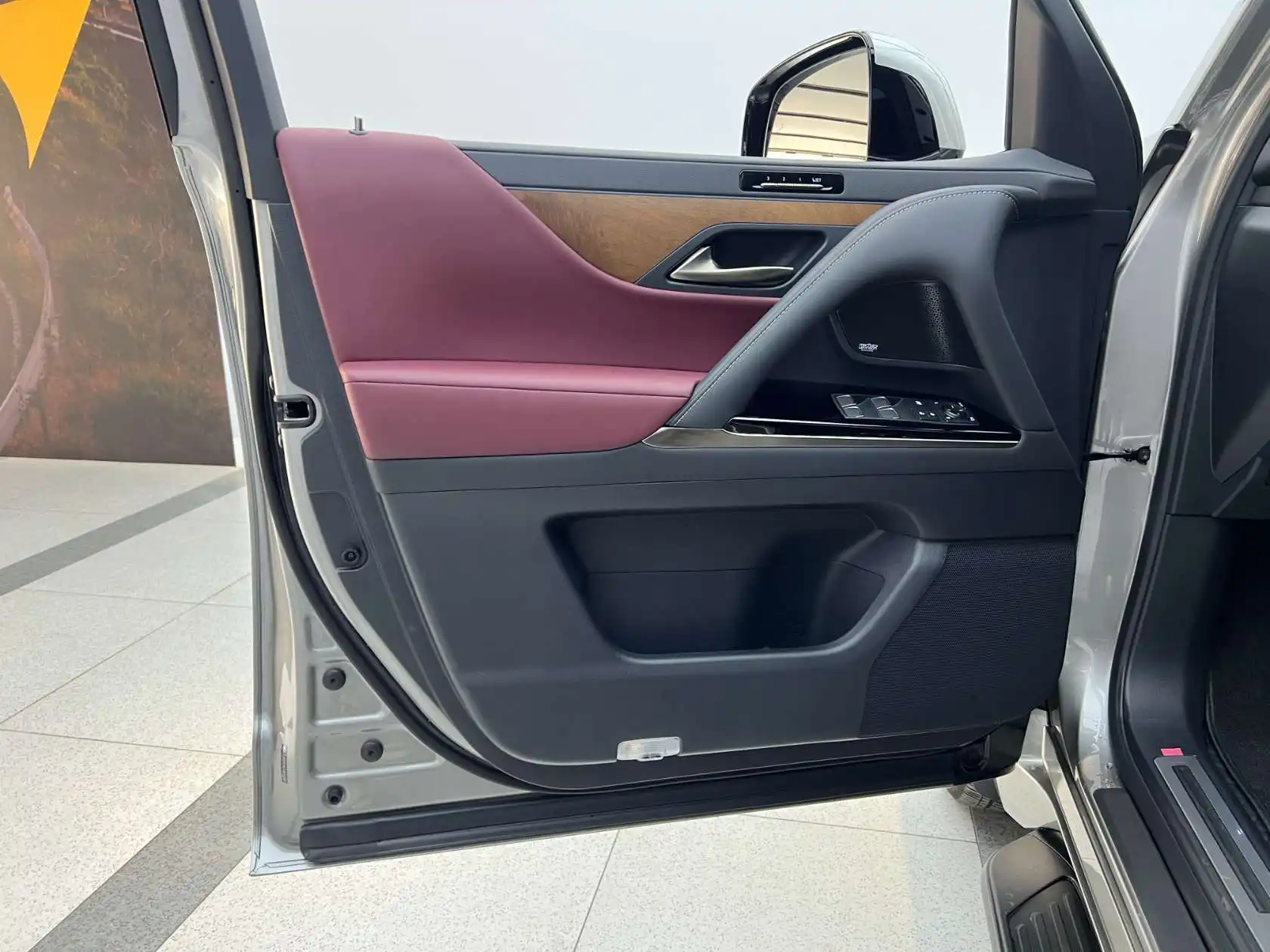 Lexus LX 600, 2026 13
