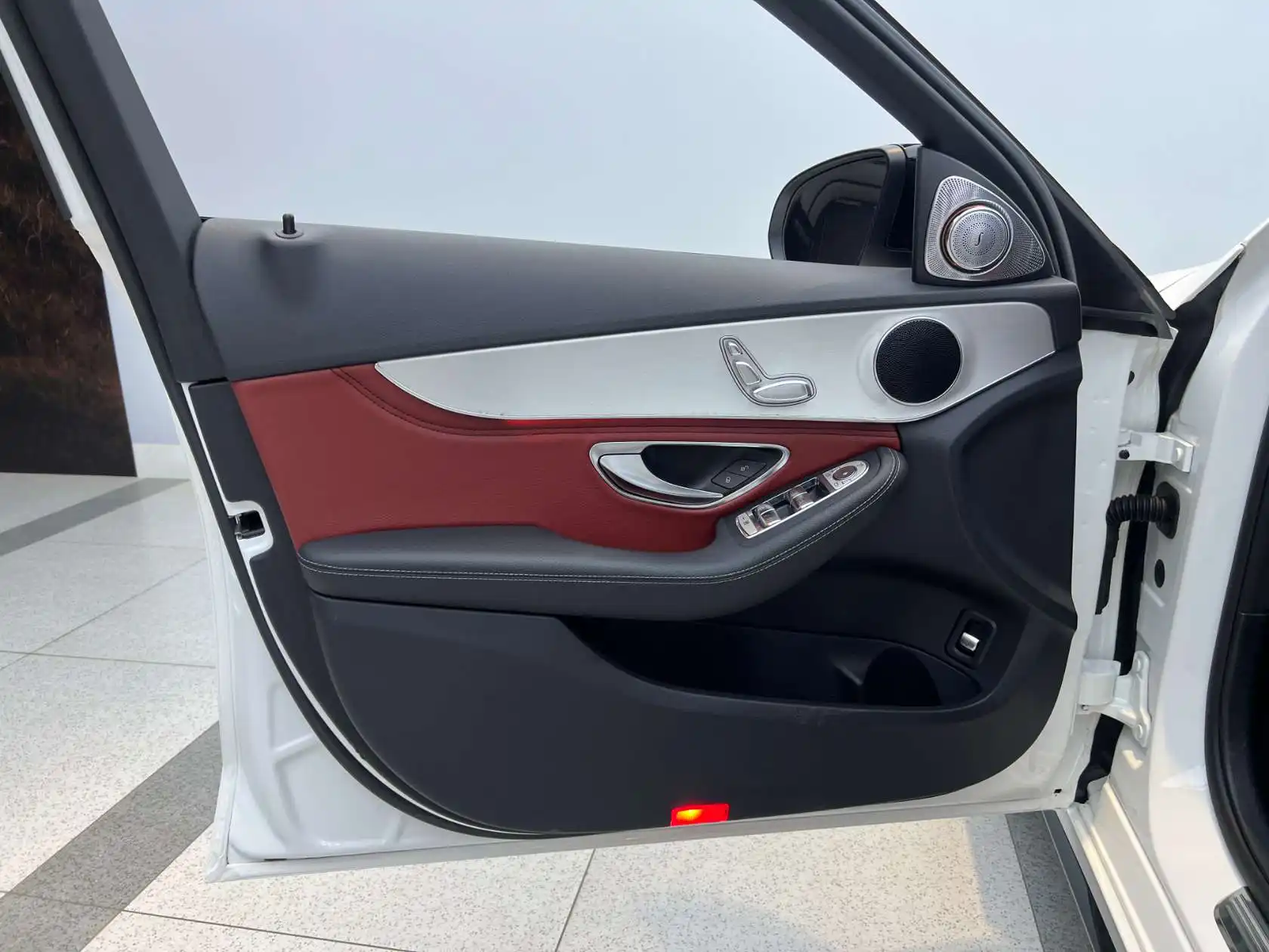 Mercedes-Benz C 260, 2019 10