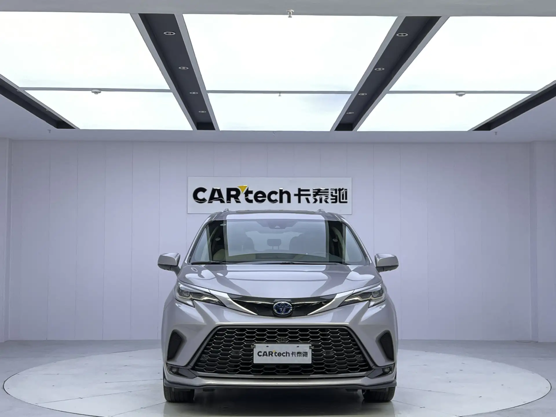 Toyota Granvia, 2024 2