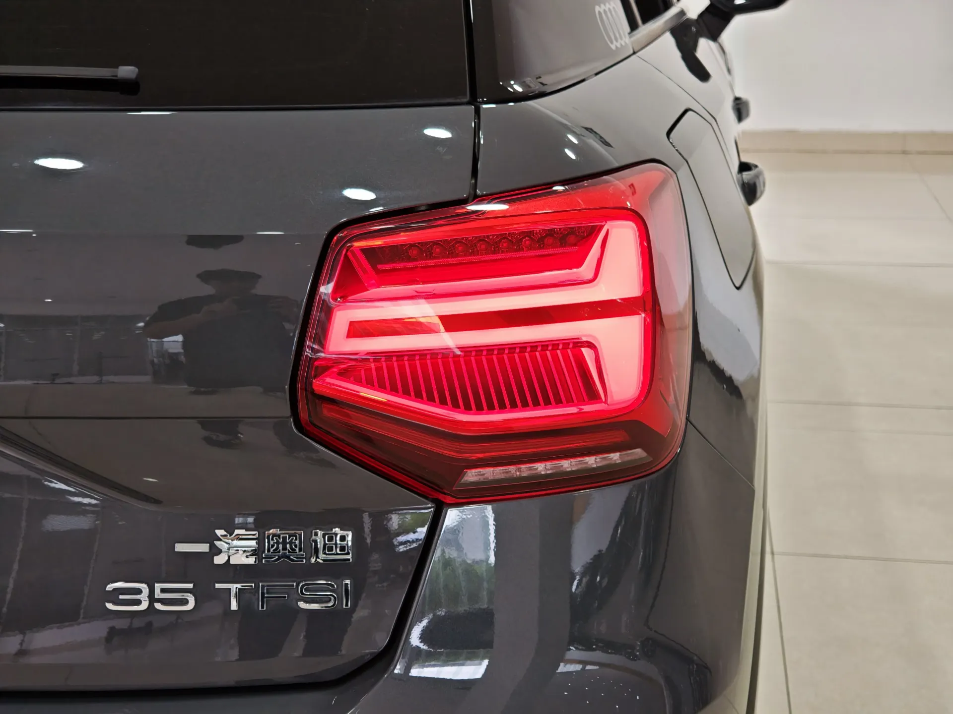 Audi Q2L 35 TFSI, 2021 8
