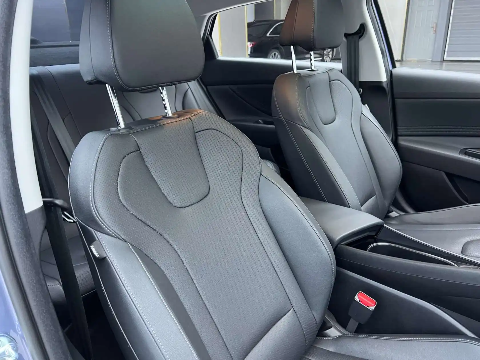 Hyundai Elantra, 2024 18