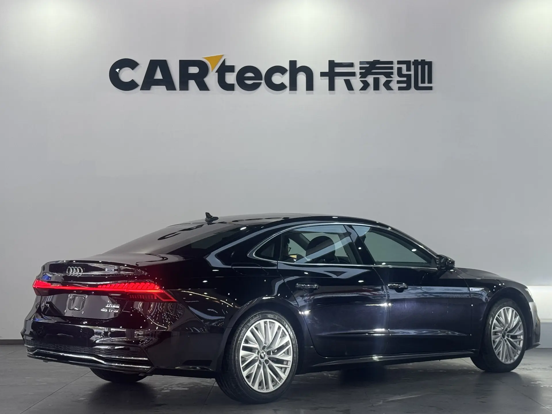 Audi A7L 45 TFSI, 2024 26