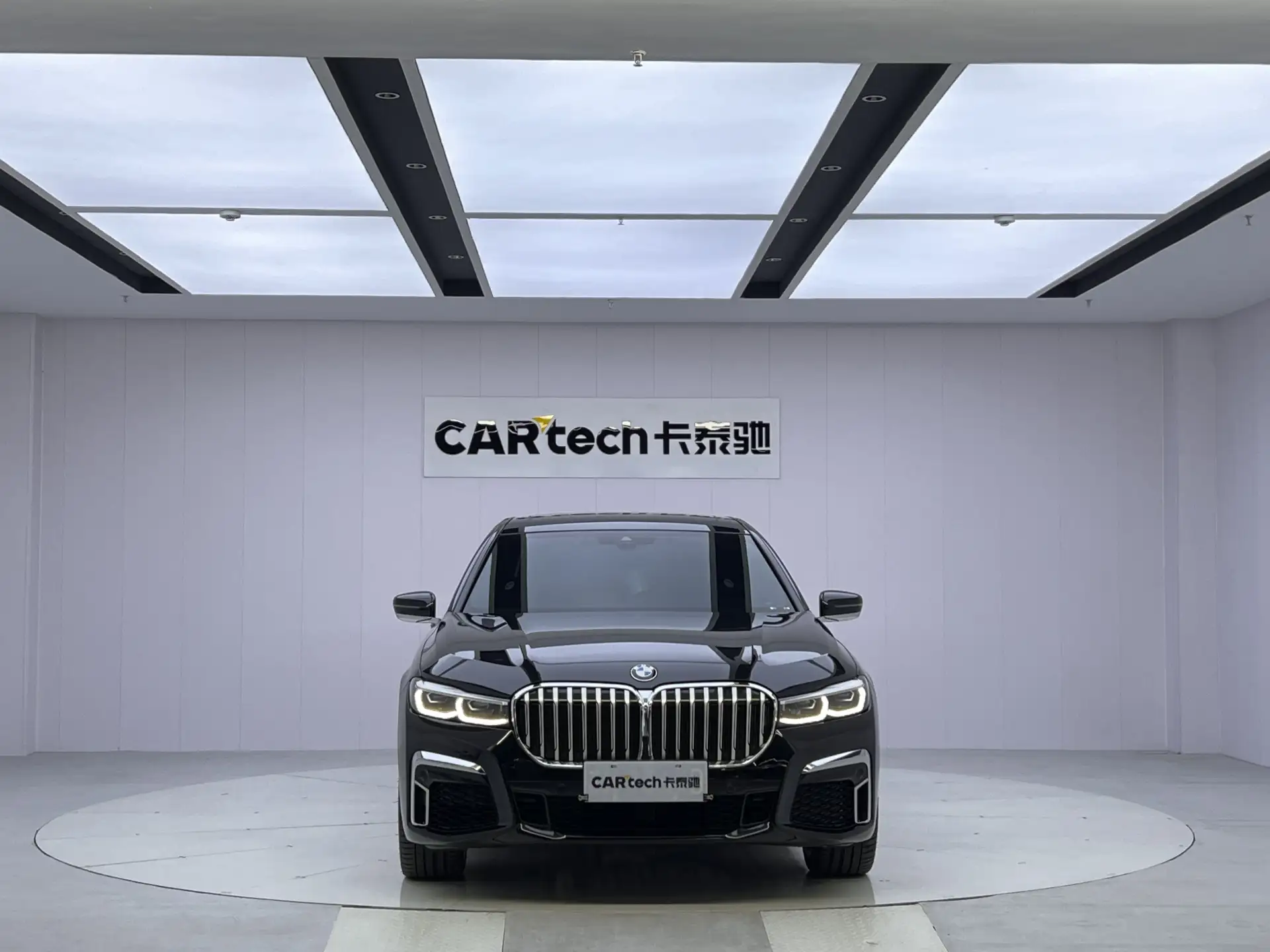 BMW 740Li, 2021 3