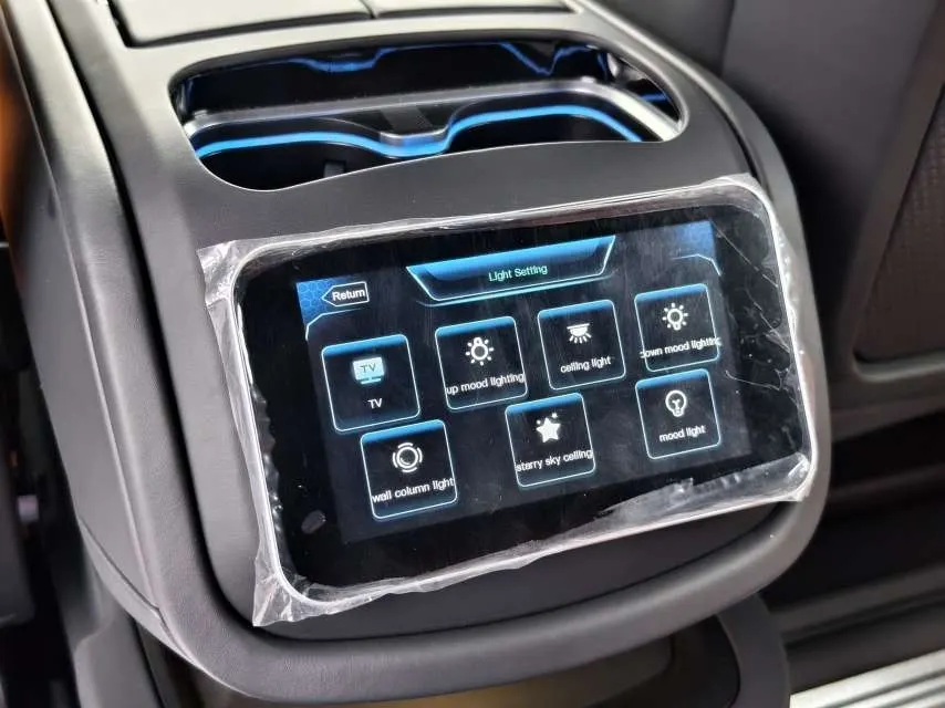 Mercedes-Benz Vito, 2023 9