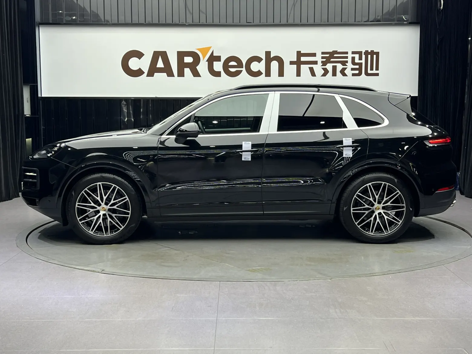 Porsche Cayenne, 2025 8