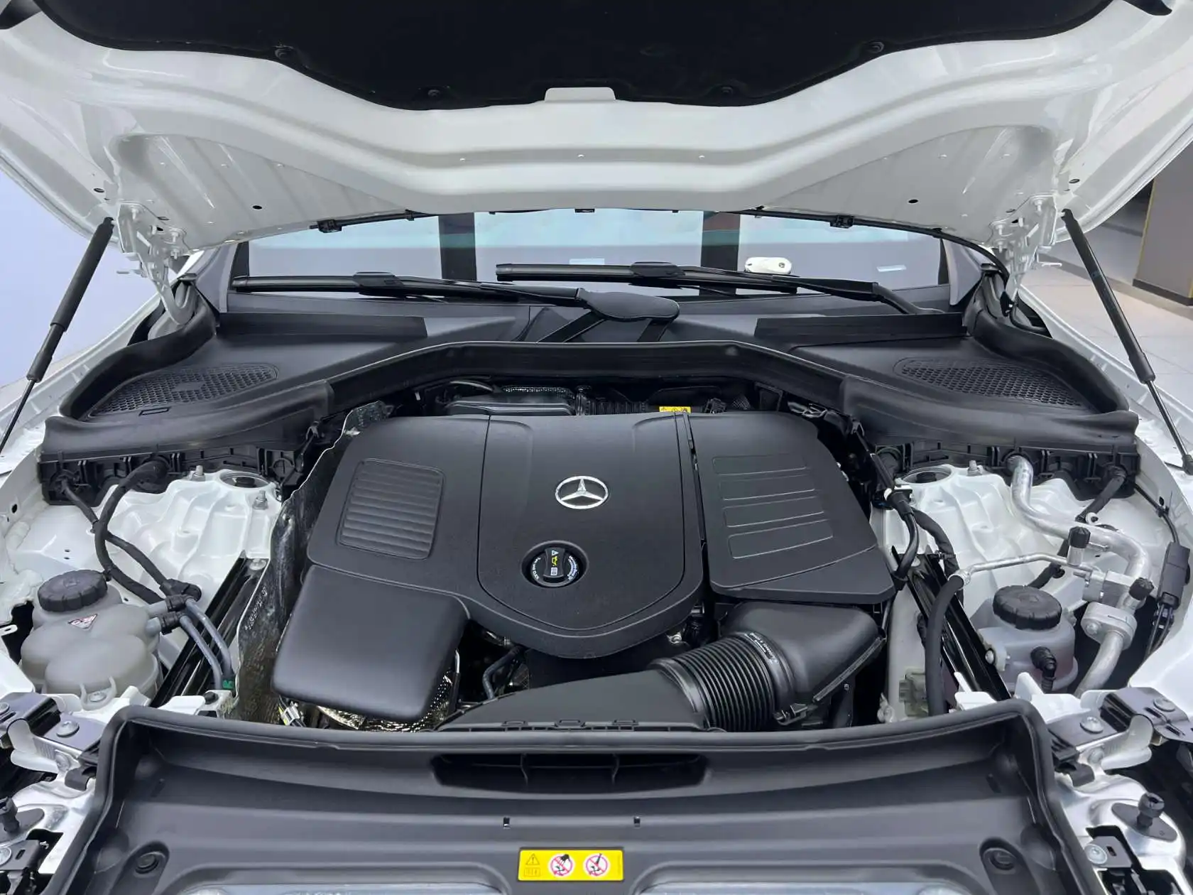 Mercedes-Benz GLC 300 L, 2025 25