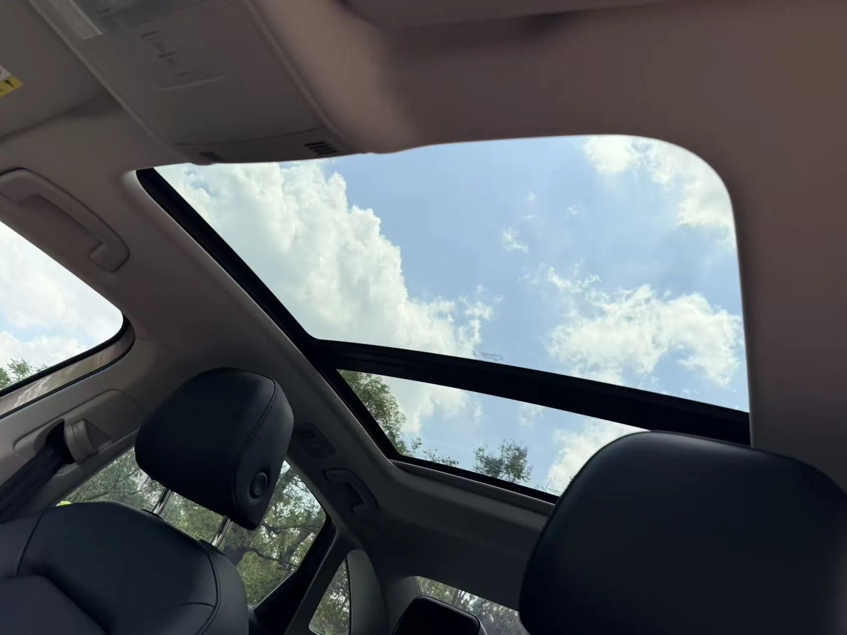 Volkswagen Sagitar, 2020 18