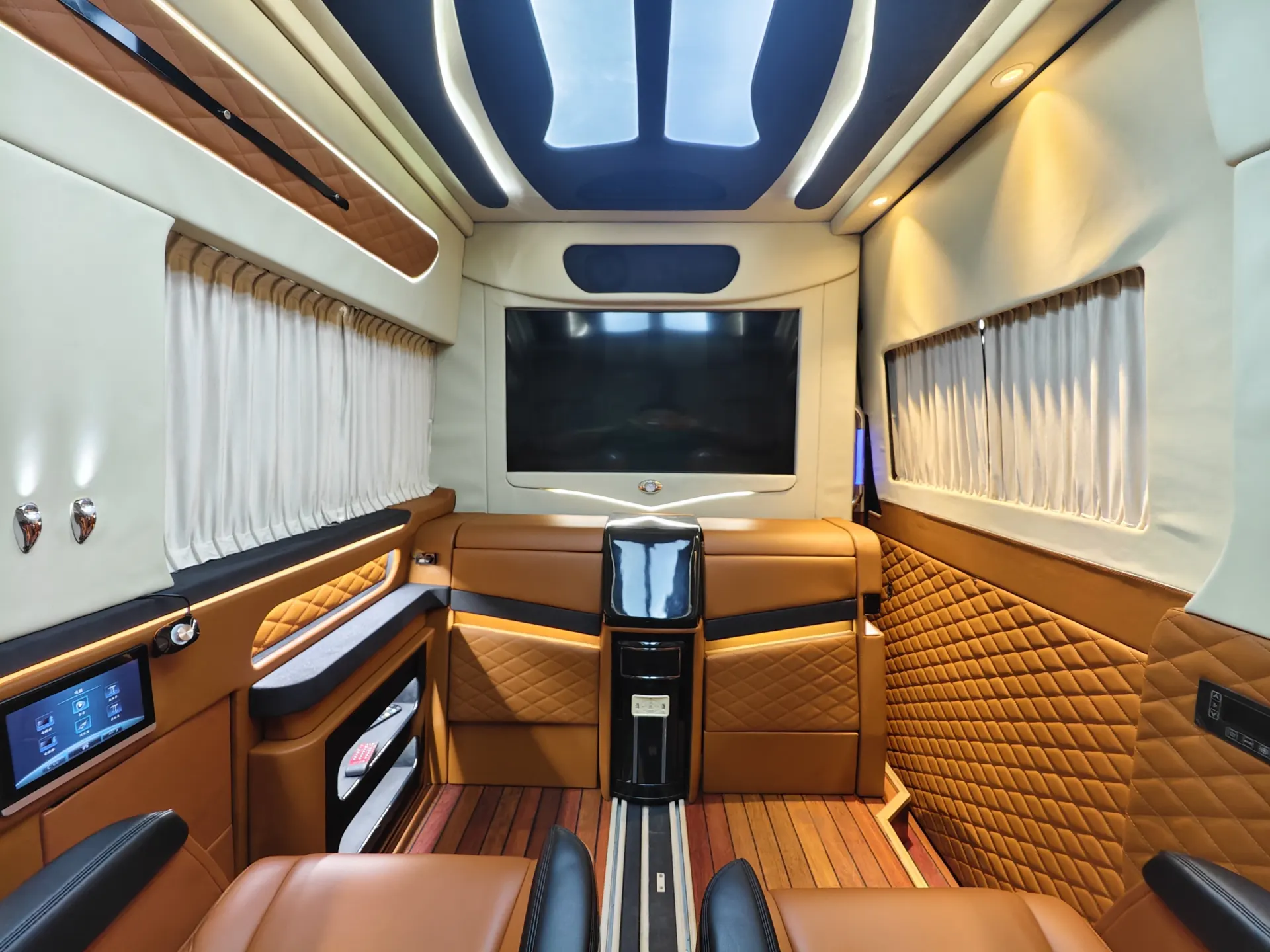 Mercedes-Benz Sprinter, 2019 24