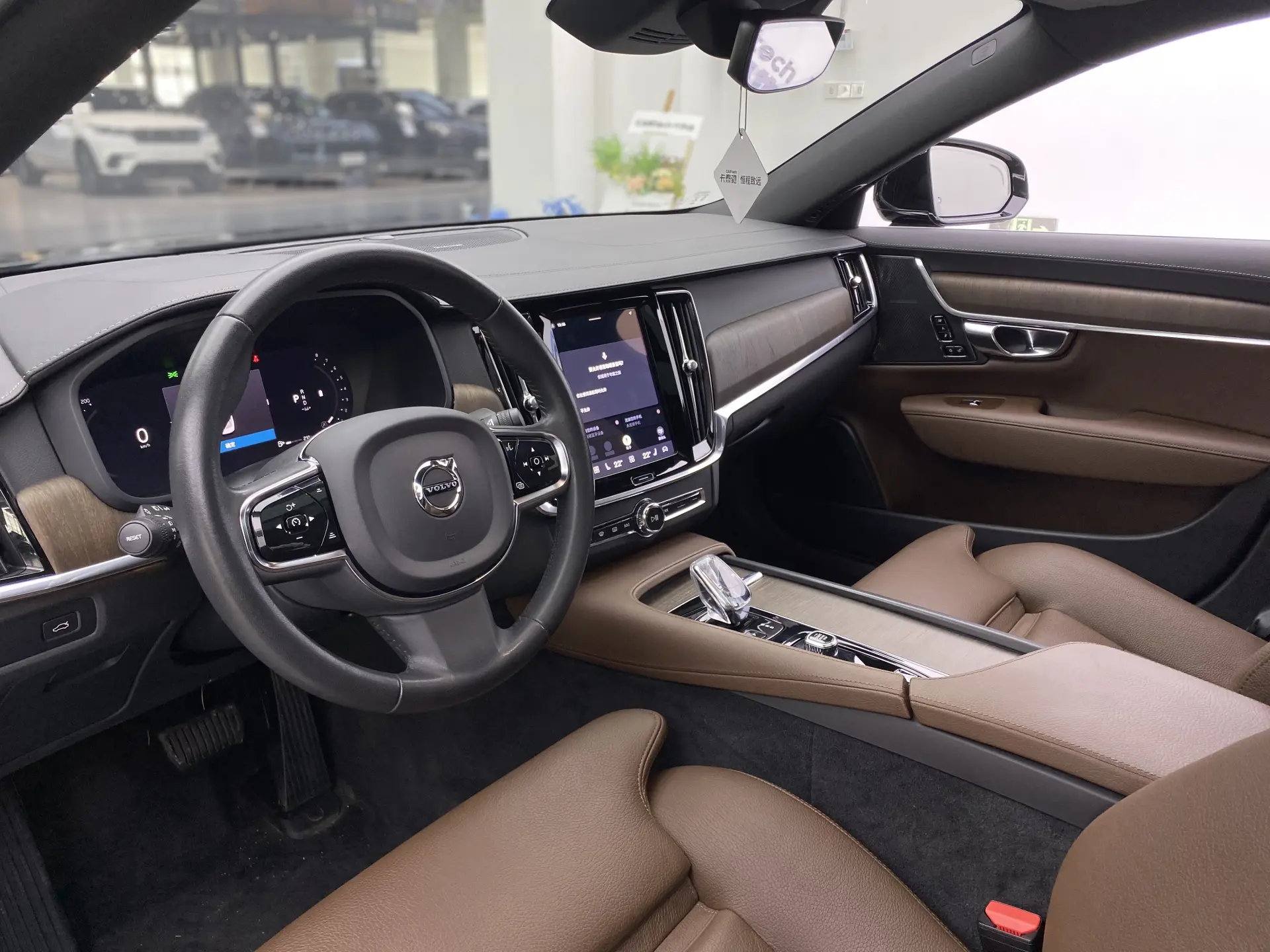 Volvo S90, 2022 6