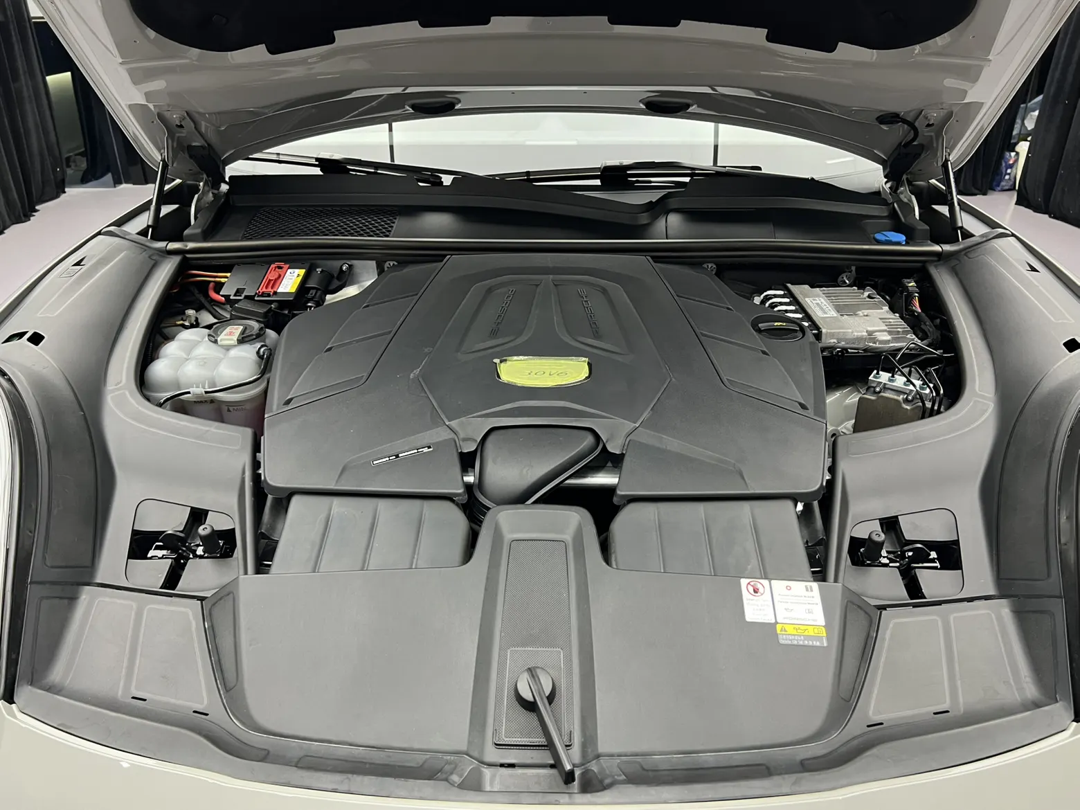 Porsche Cayenne, 2022 10