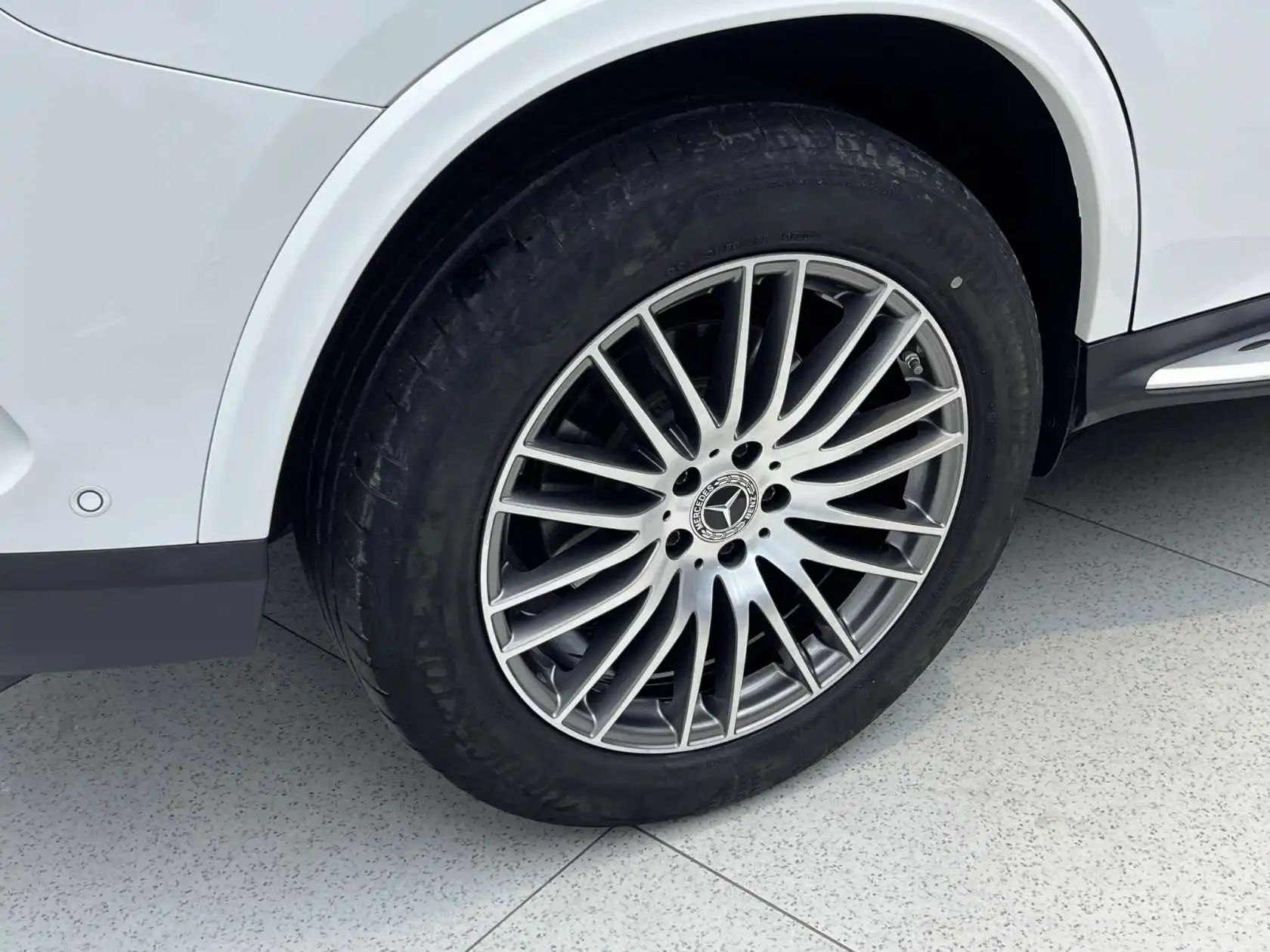 Mercedes-Benz GLC 300 L, 2023 32