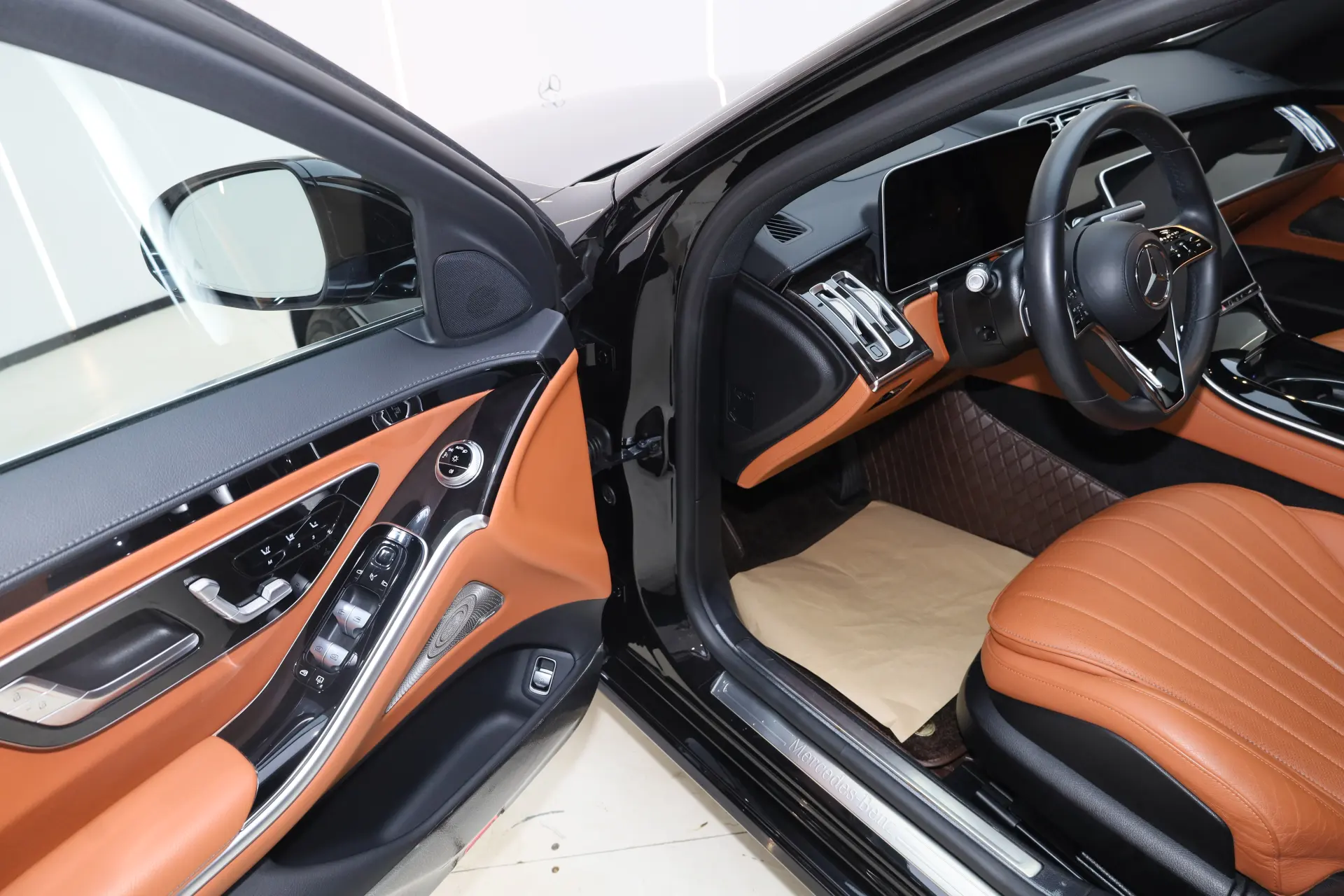 Mercedes-Benz S 400 L, 2024 27