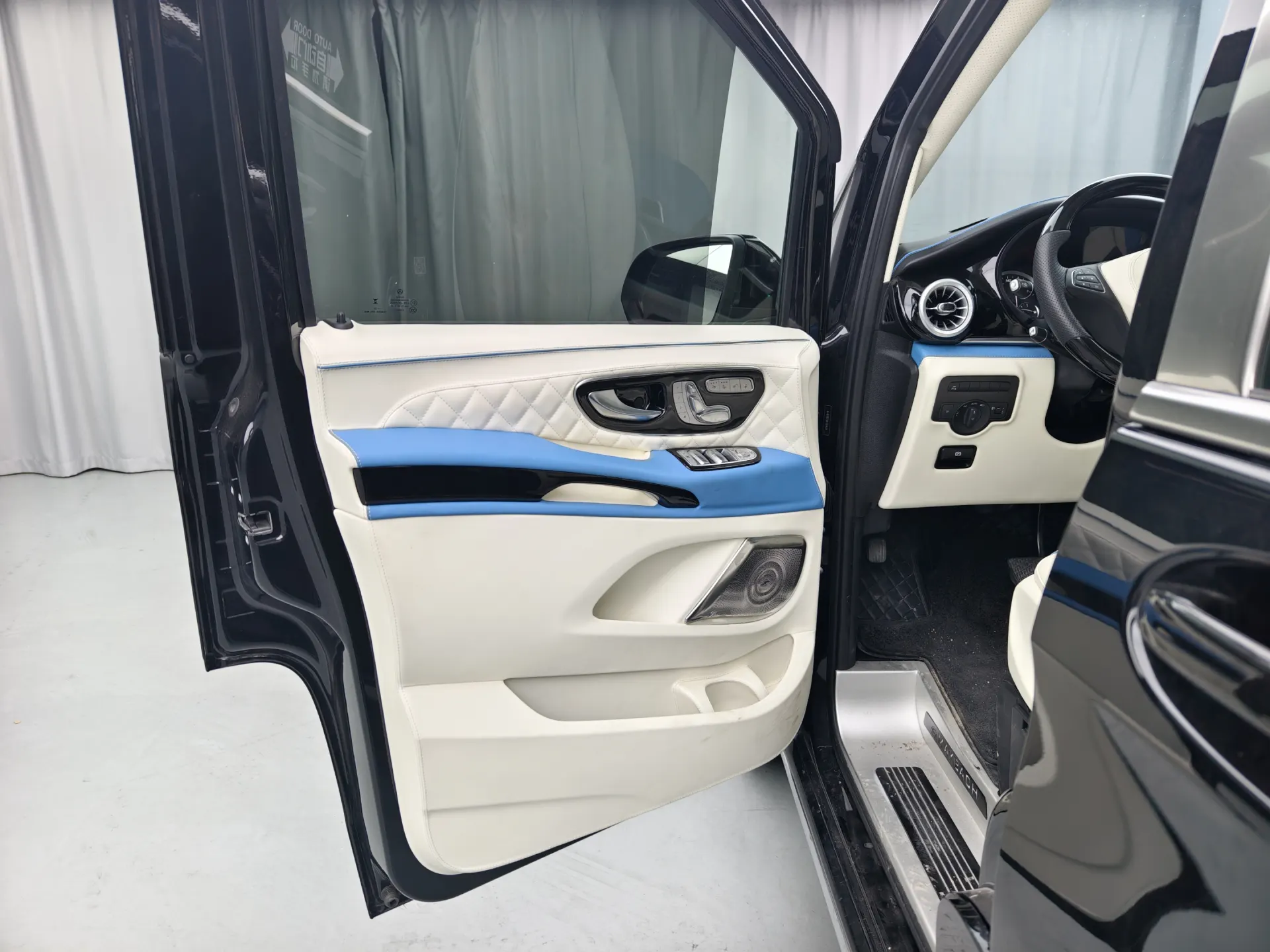 Mercedes-Benz Vito, 2023 13