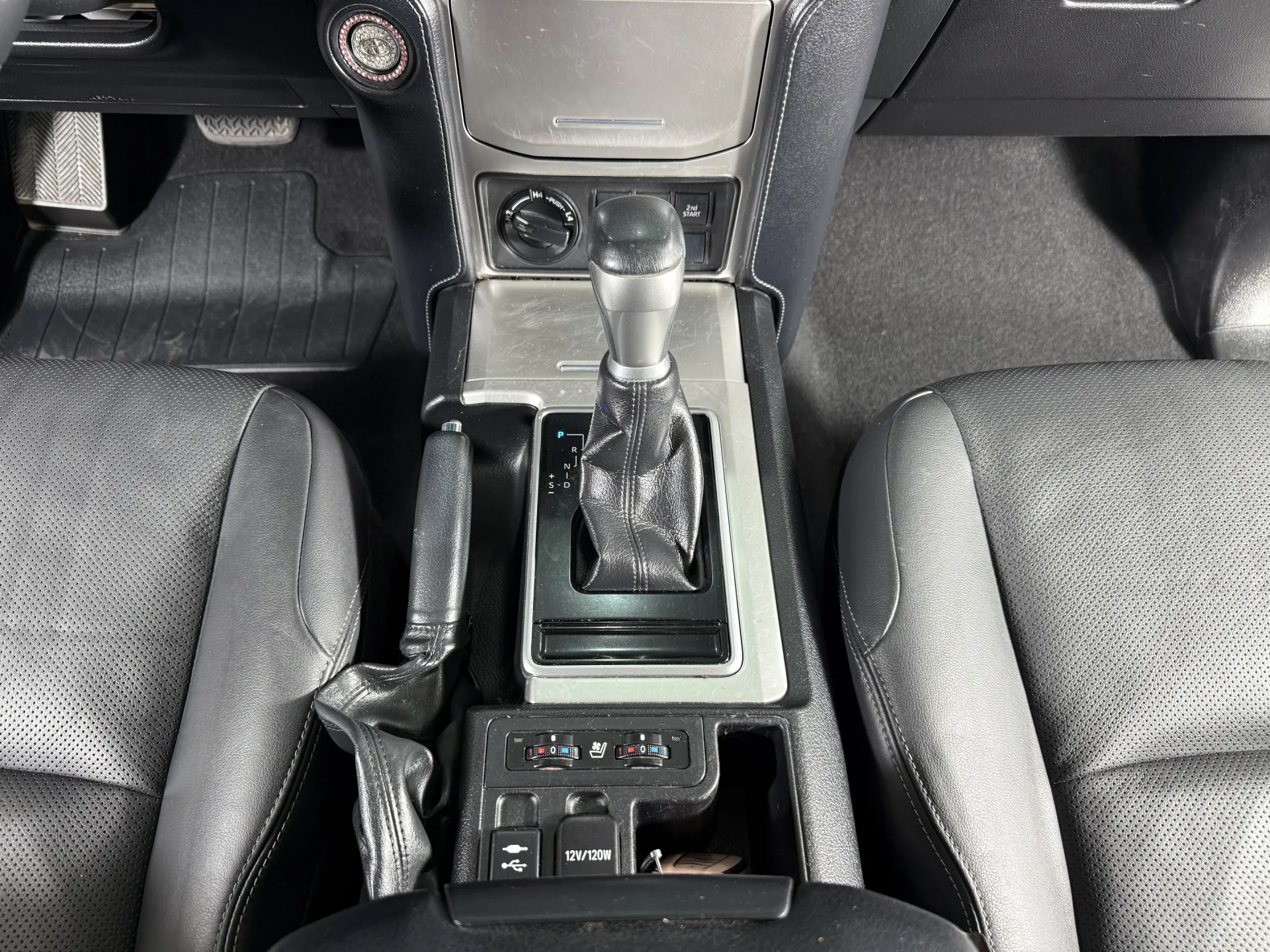 Toyota Prado, 2019 16