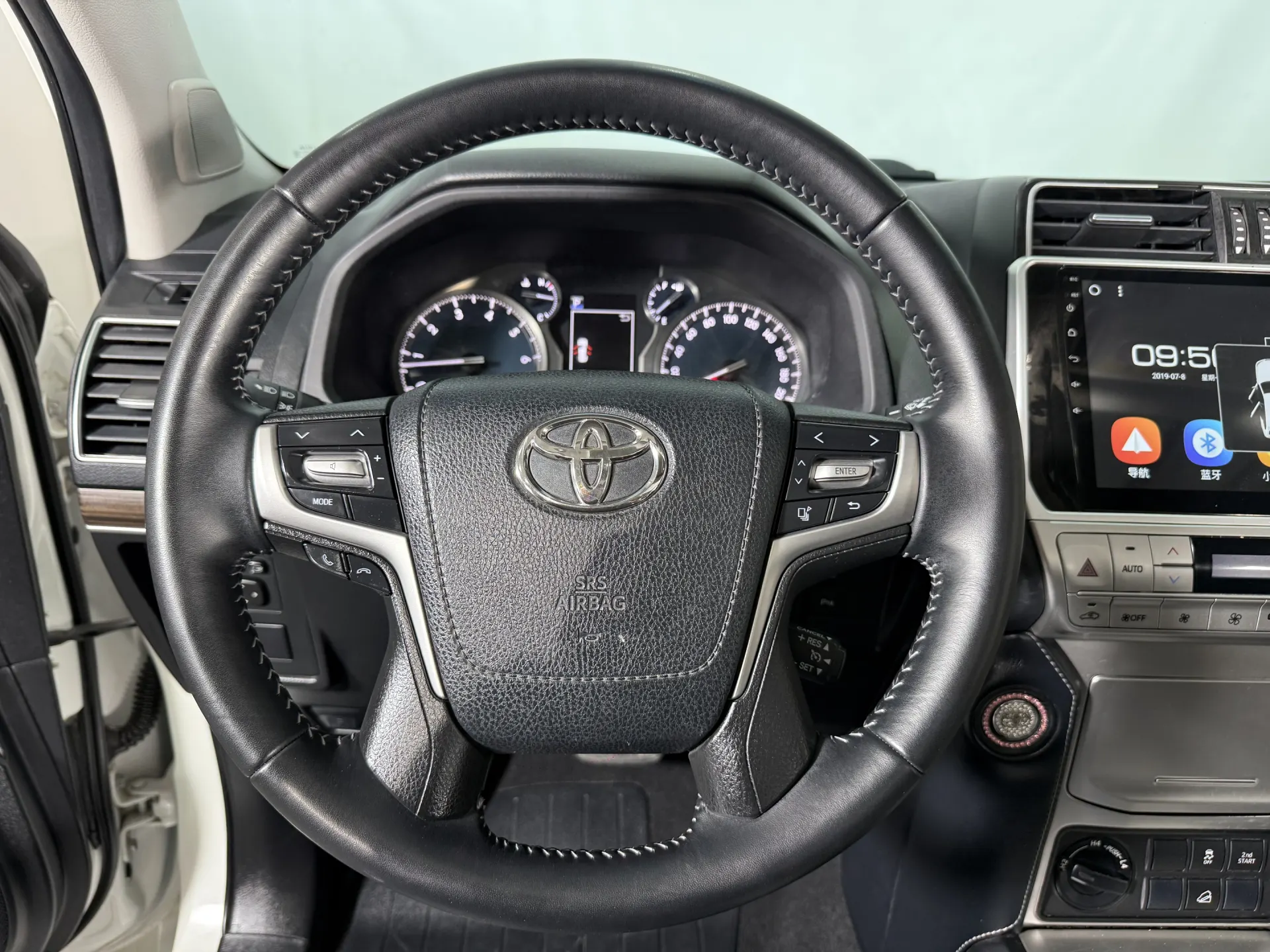Toyota Prado, 2019 11