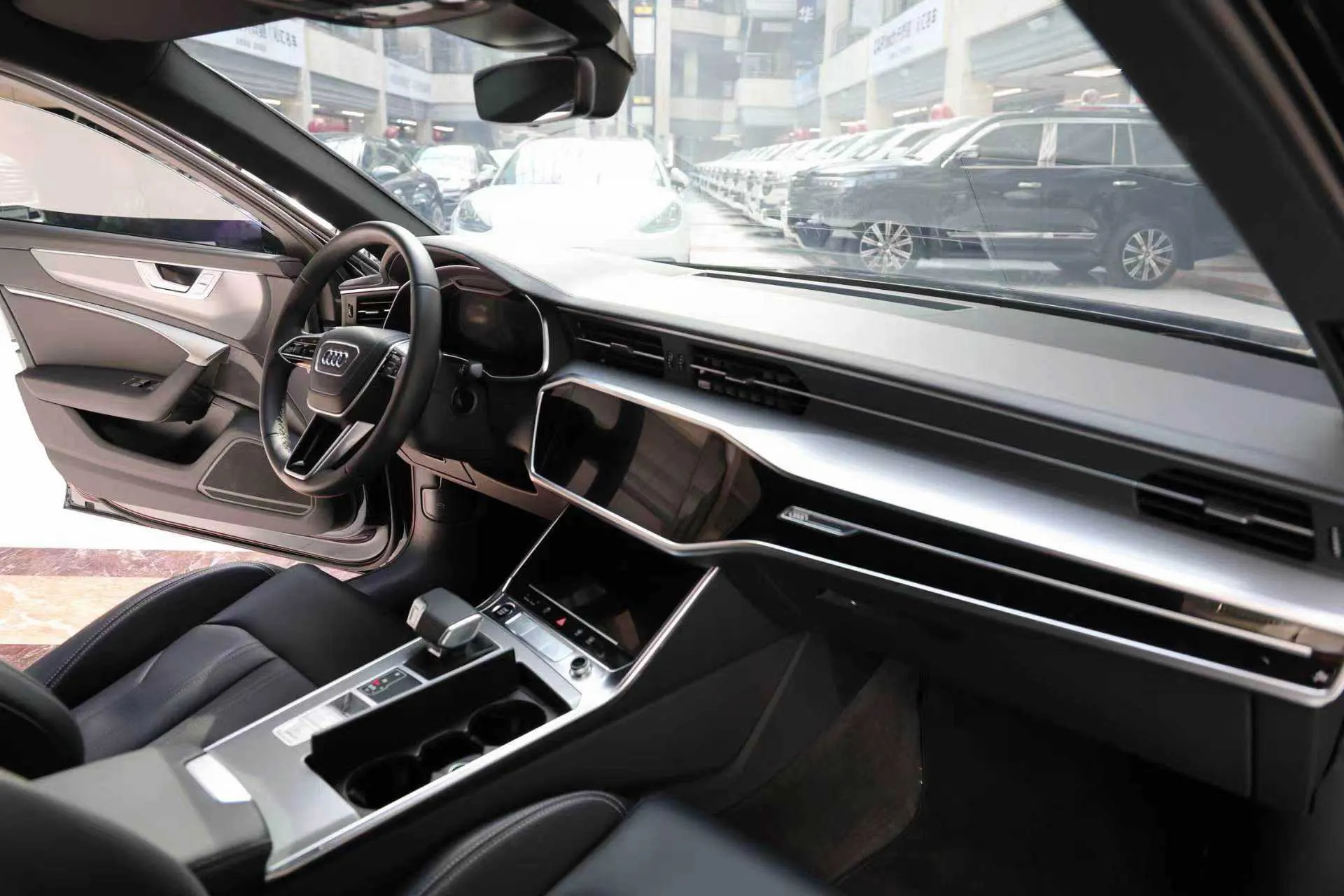 Audi A6L 40 TFSI, 2025 12