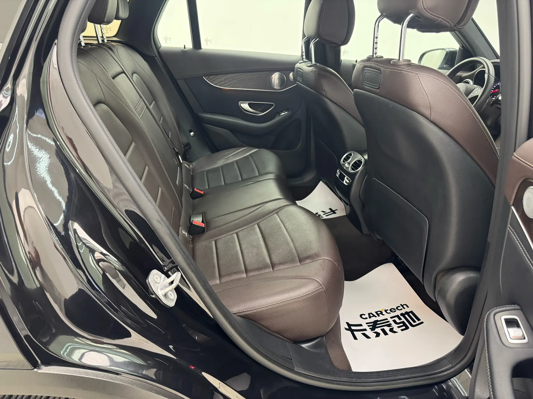 Mercedes-Benz GLC 300 4MATIC, 2017 18