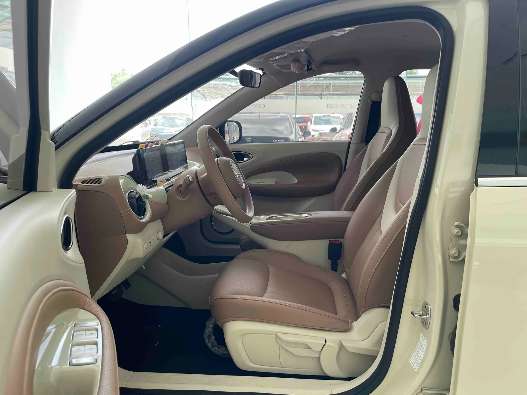 Wuling Bingo, 2025 12