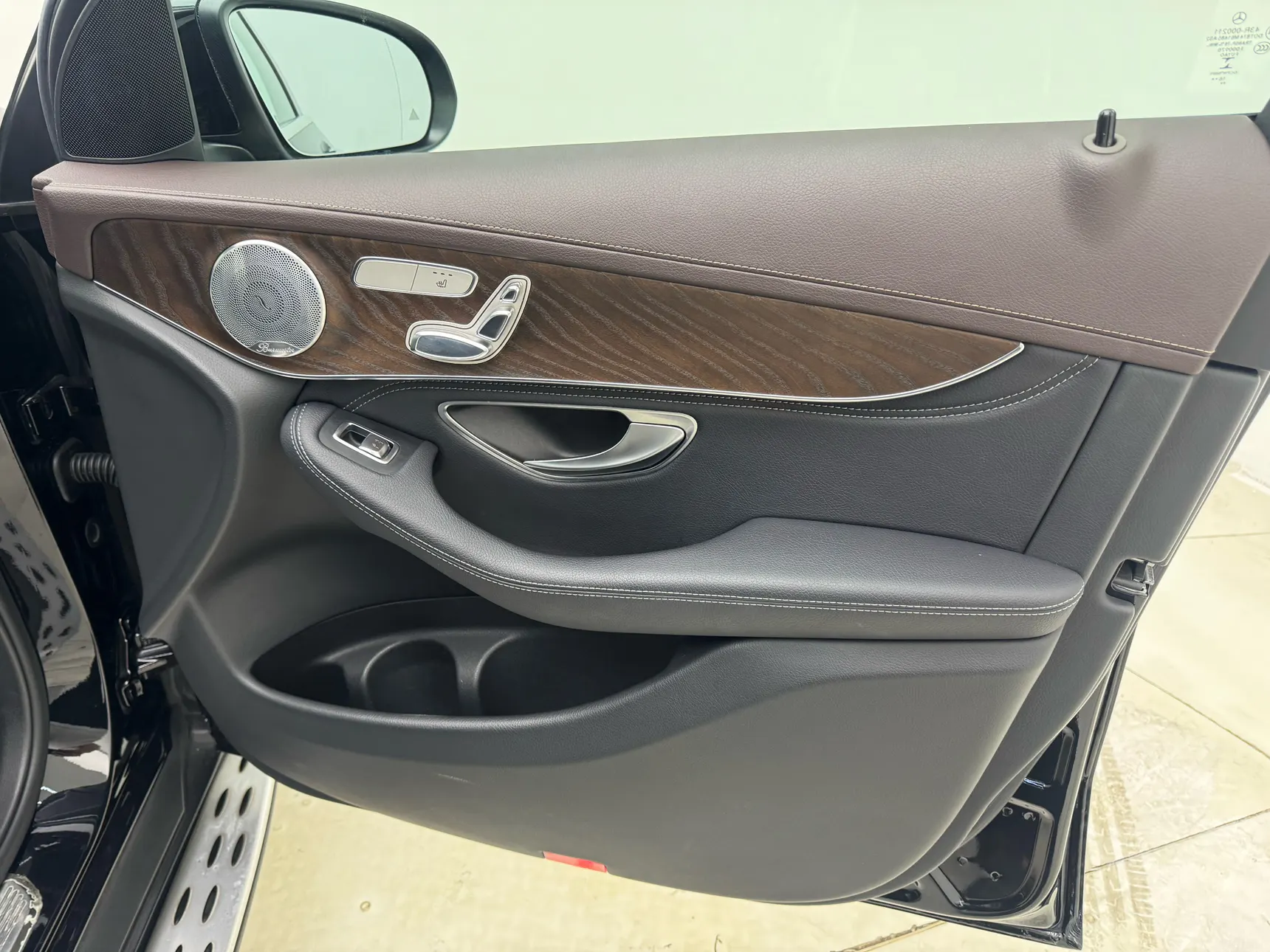 Mercedes-Benz GLC 300 4MATIC, 2017 16