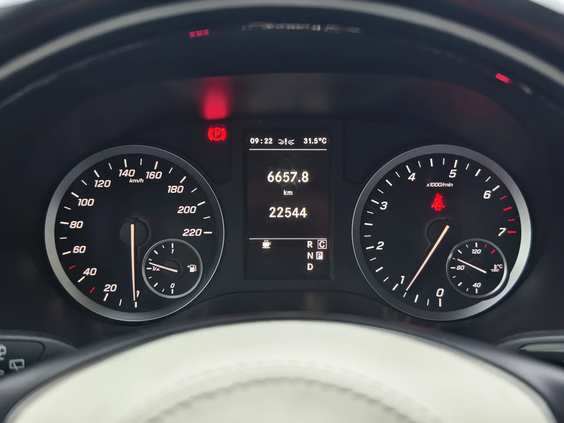Mercedes-Benz Vito, 2023 12