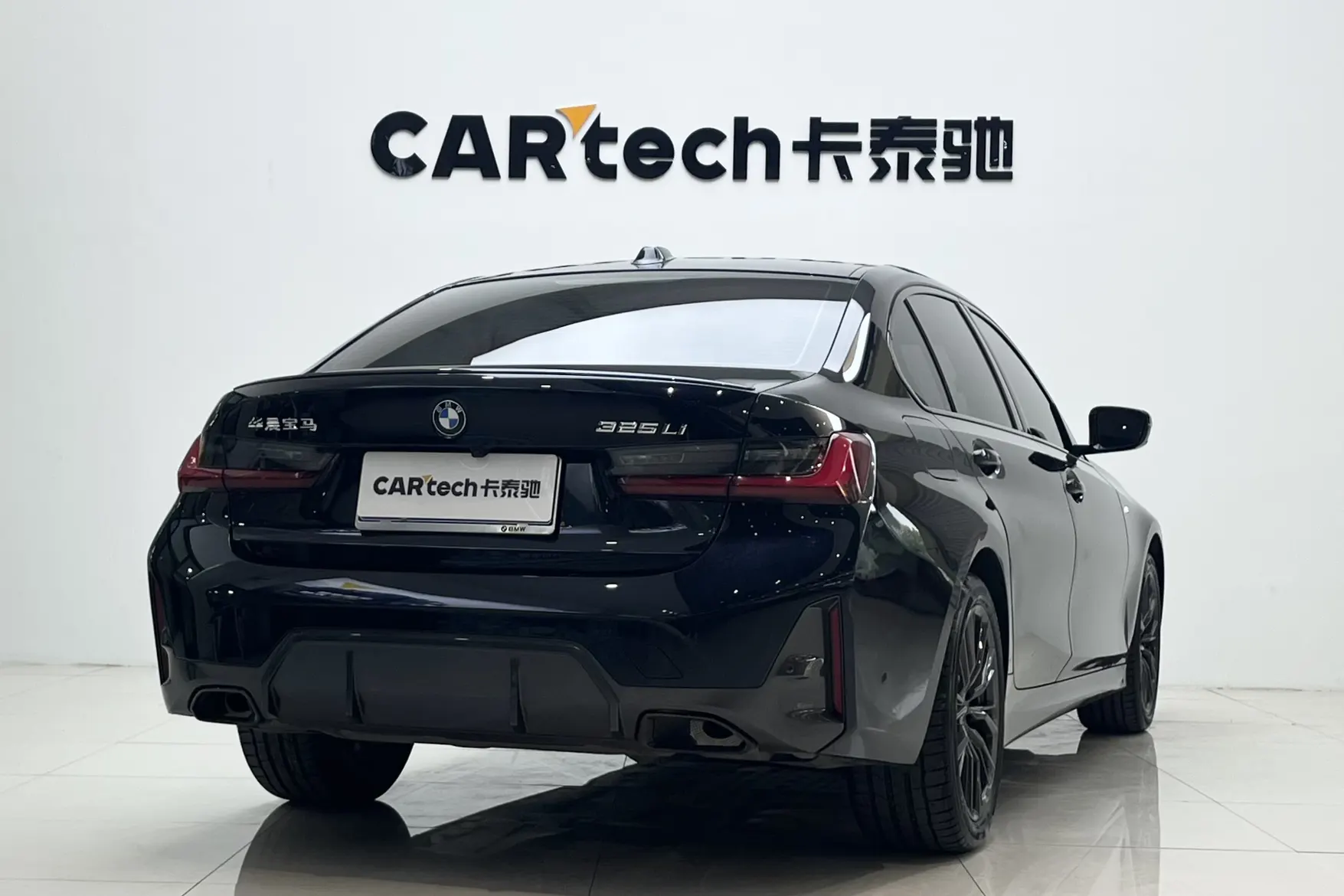 BMW 325Li, 2024 3