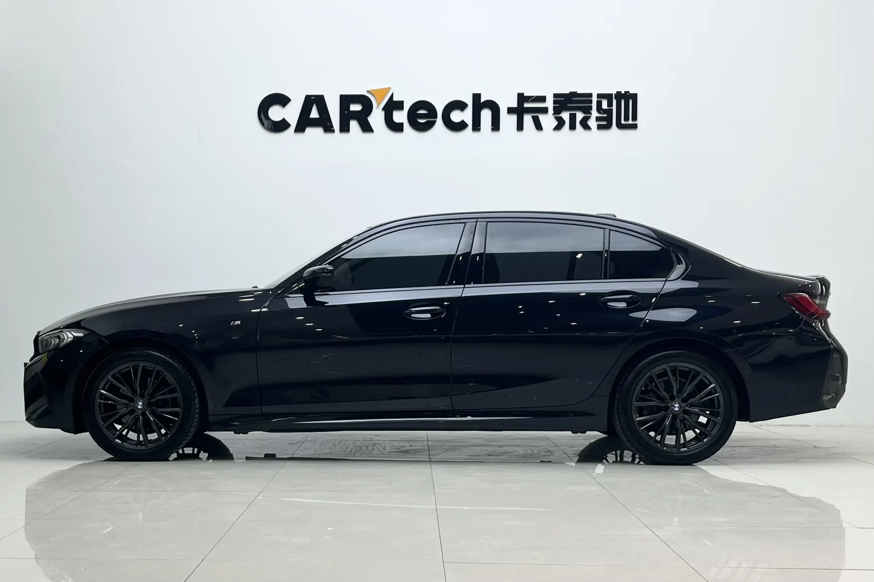 BMW 325Li, 2024 14