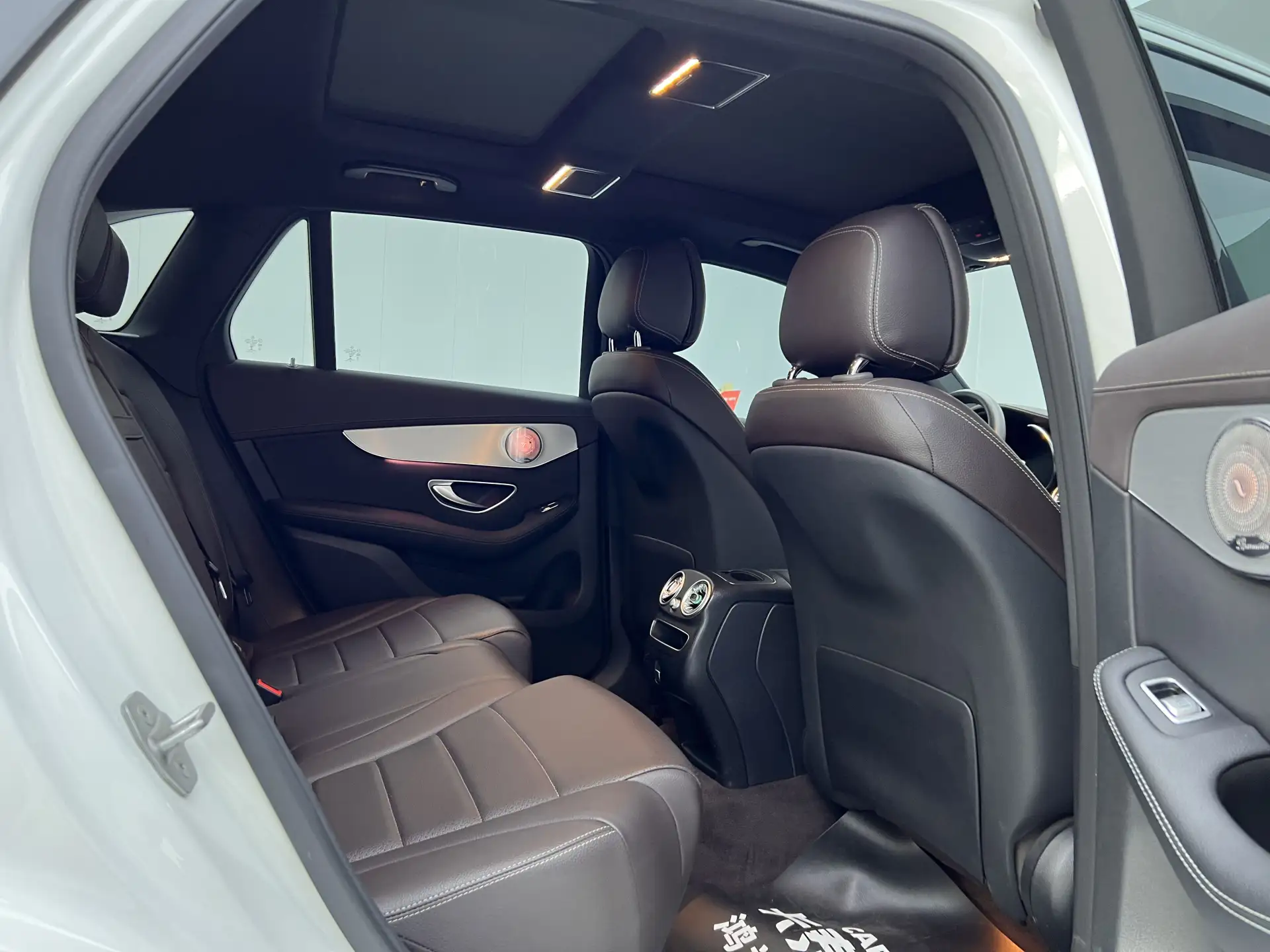 Mercedes-Benz GLC 260 L, 2022 25
